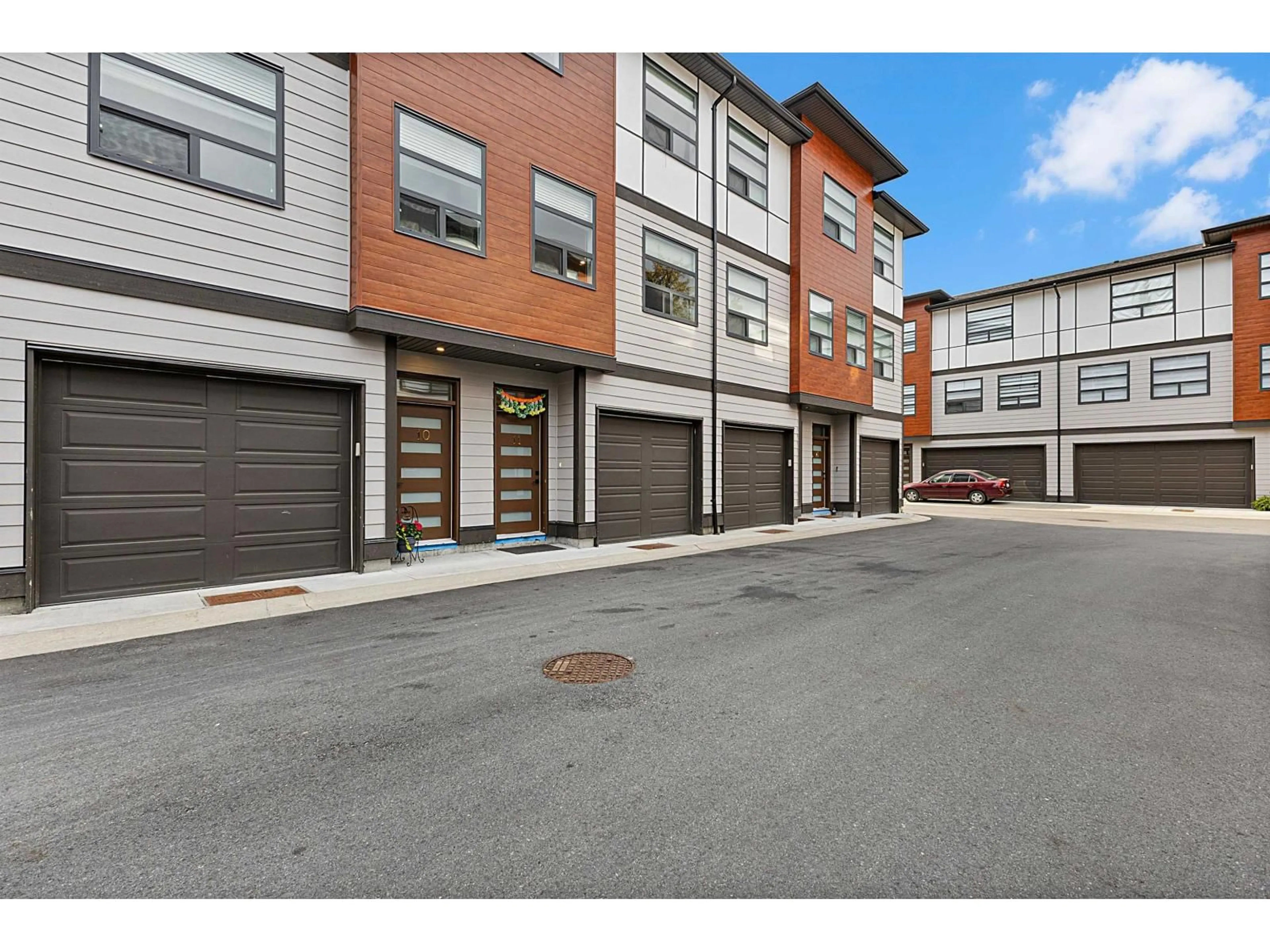 Unknown for 11 - 32970 TUNBRIDGE AVENUE, Mission British Columbia V2V0J9