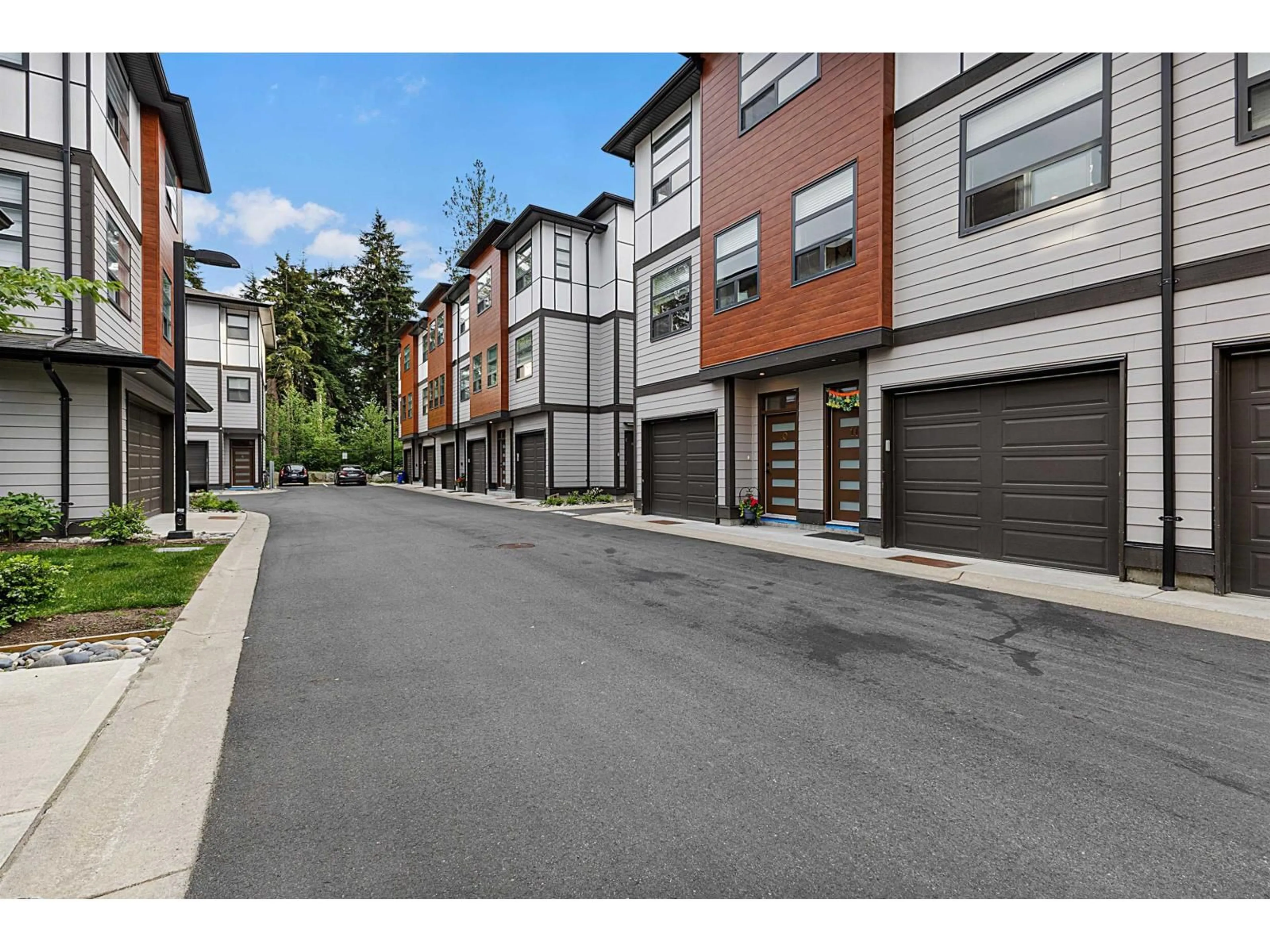 Unknown for 11 - 32970 TUNBRIDGE AVENUE, Mission British Columbia V2V0J9