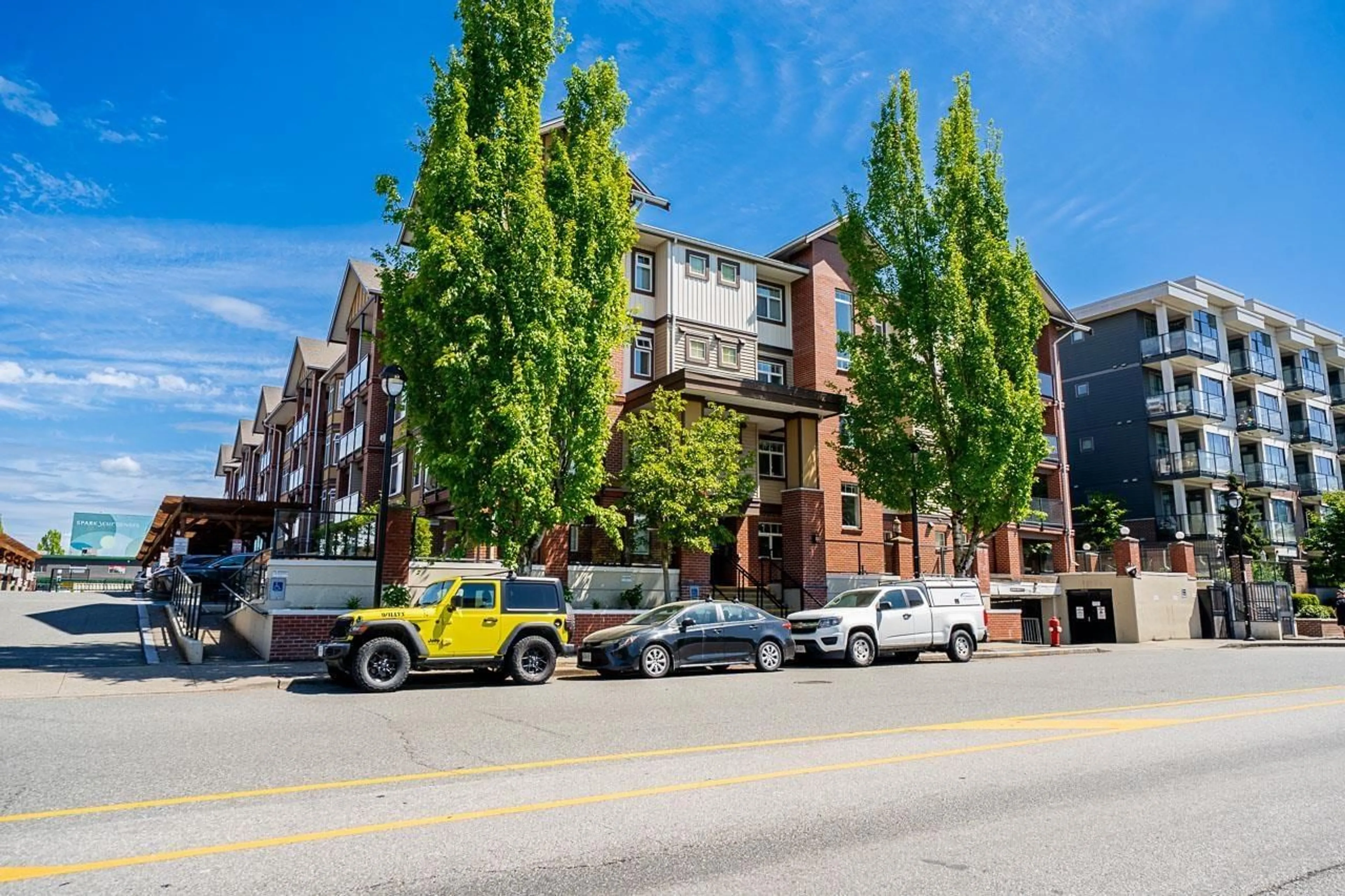 Parking for 114 - 5650 201A STREET, Langley British Columbia V3A0B3