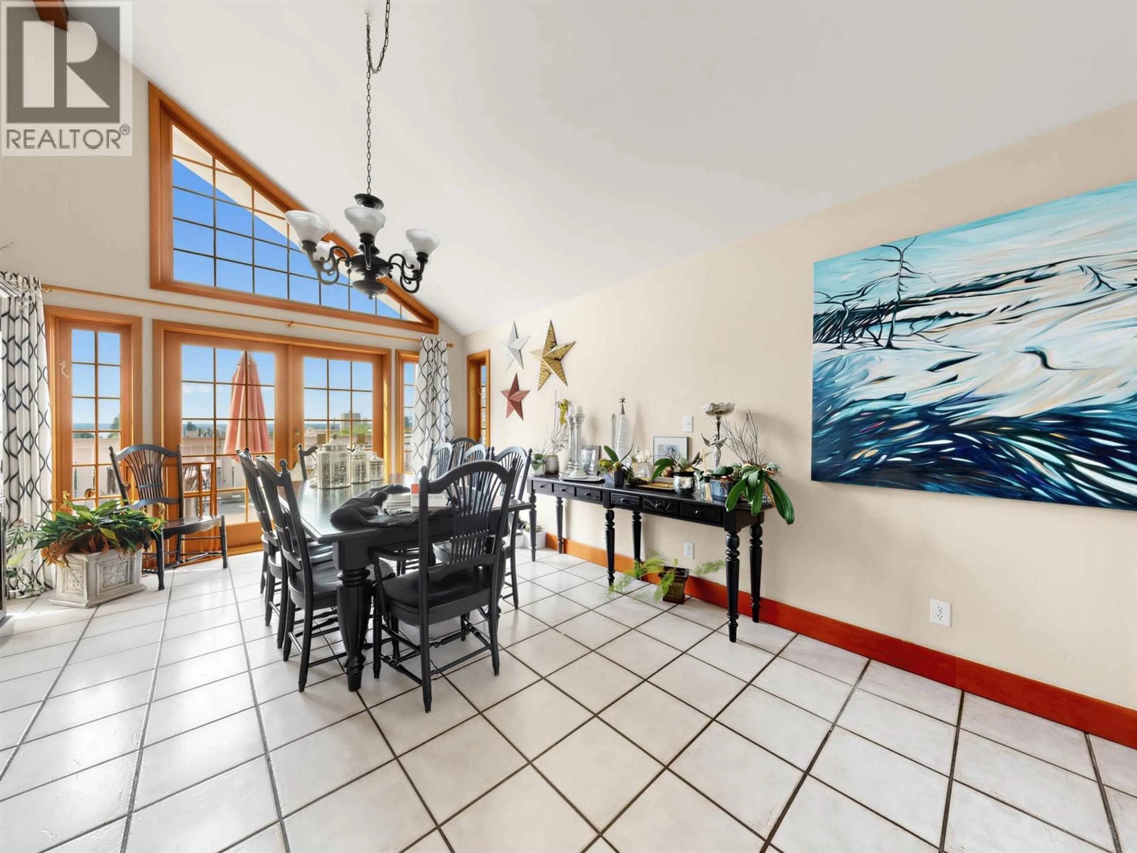 Dining room, ceramic/tile floor for 2148 KINGS AVENUE, West Vancouver British Columbia V7V2B8