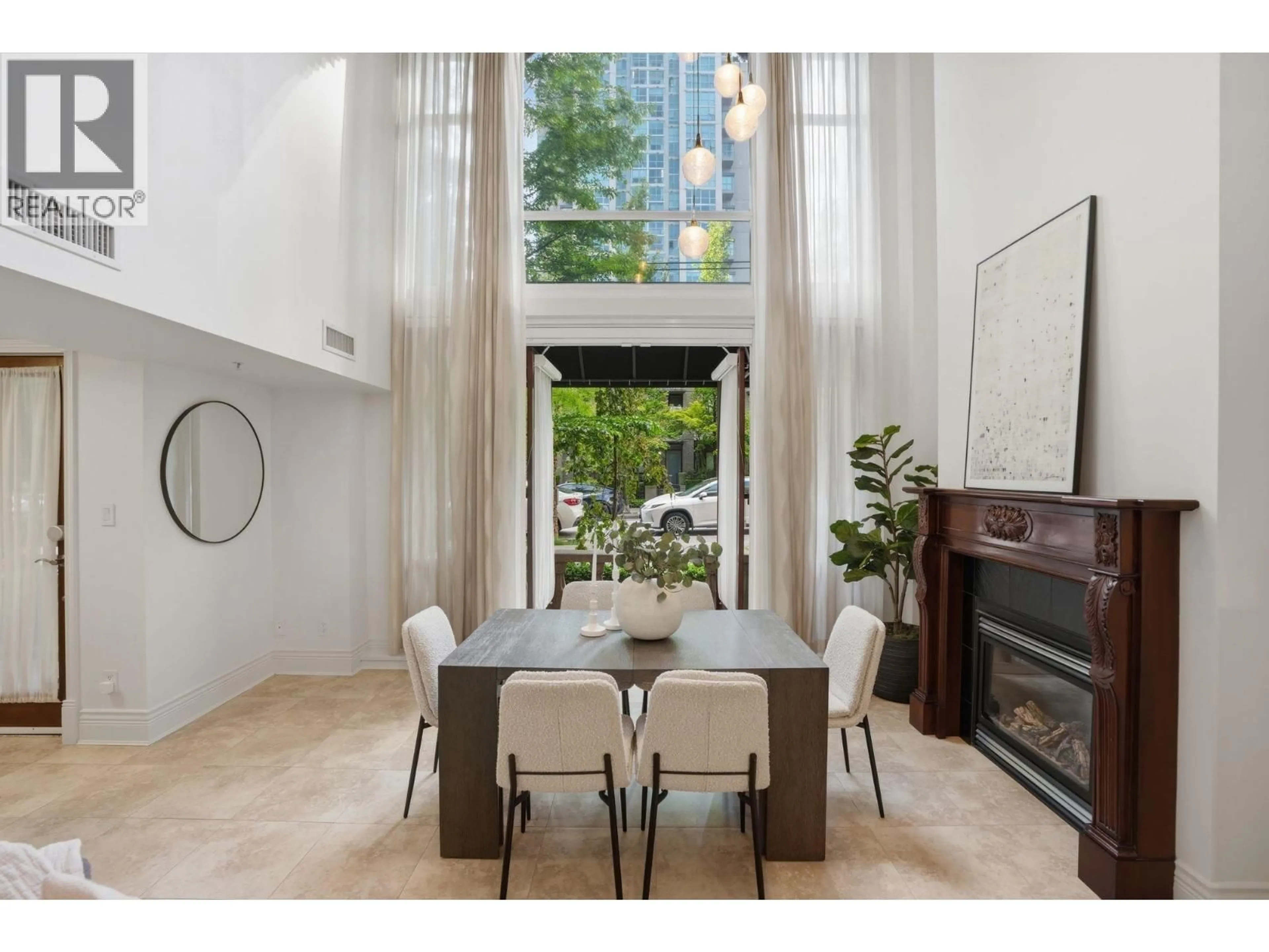 Dining room, unknown for 1260 RICHARDS STREET, Vancouver British Columbia V6B3G2