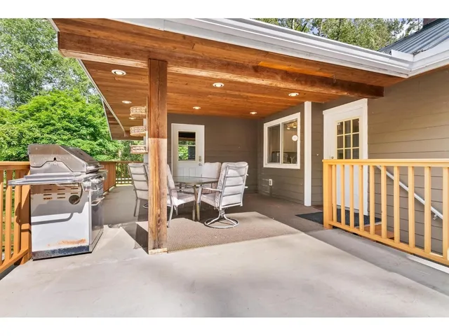 21415 0 AVENUE, Langley 5