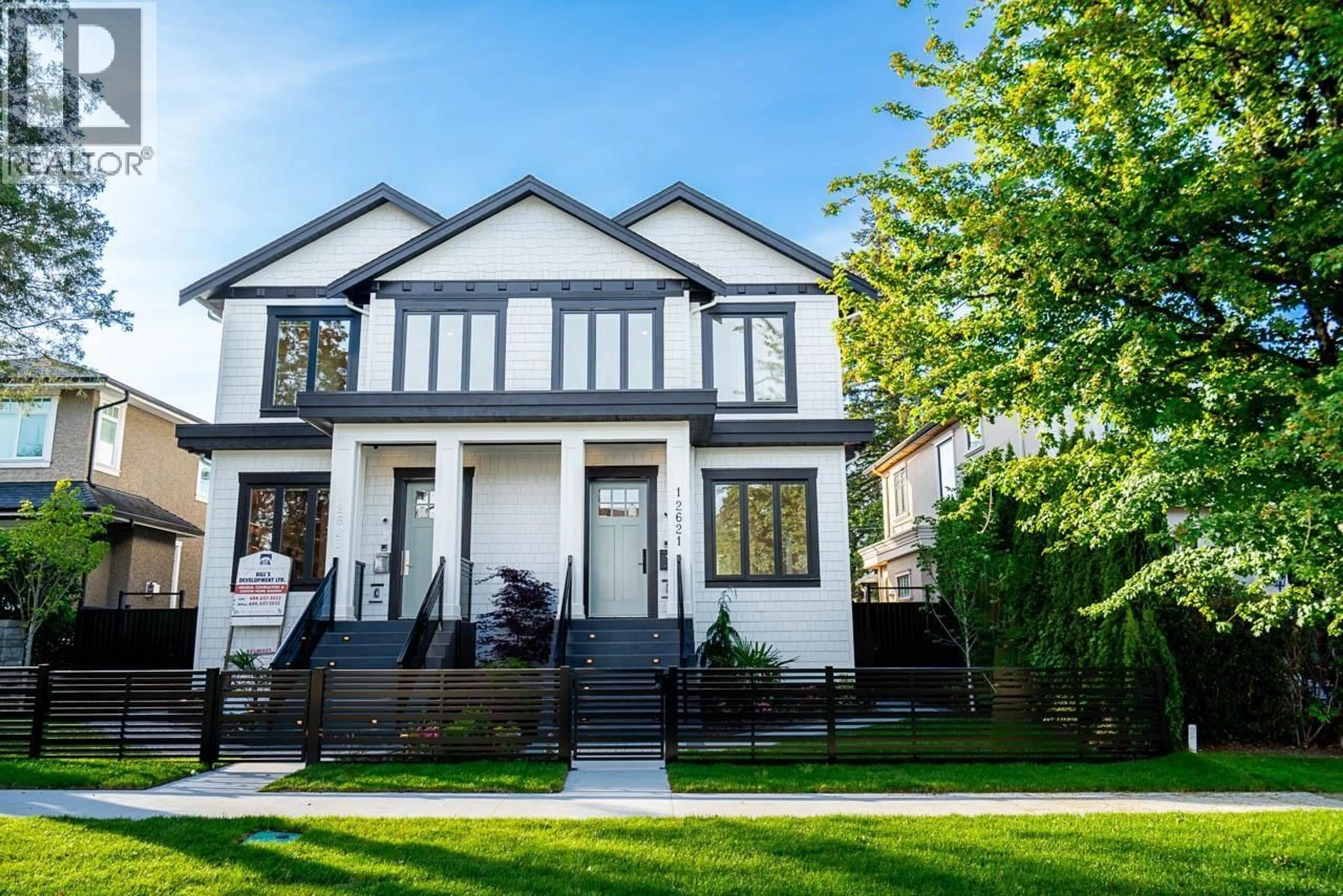 Home with vinyl exterior material, street for 2621 MCBAIN AVENUE, Vancouver British Columbia V6L2C7