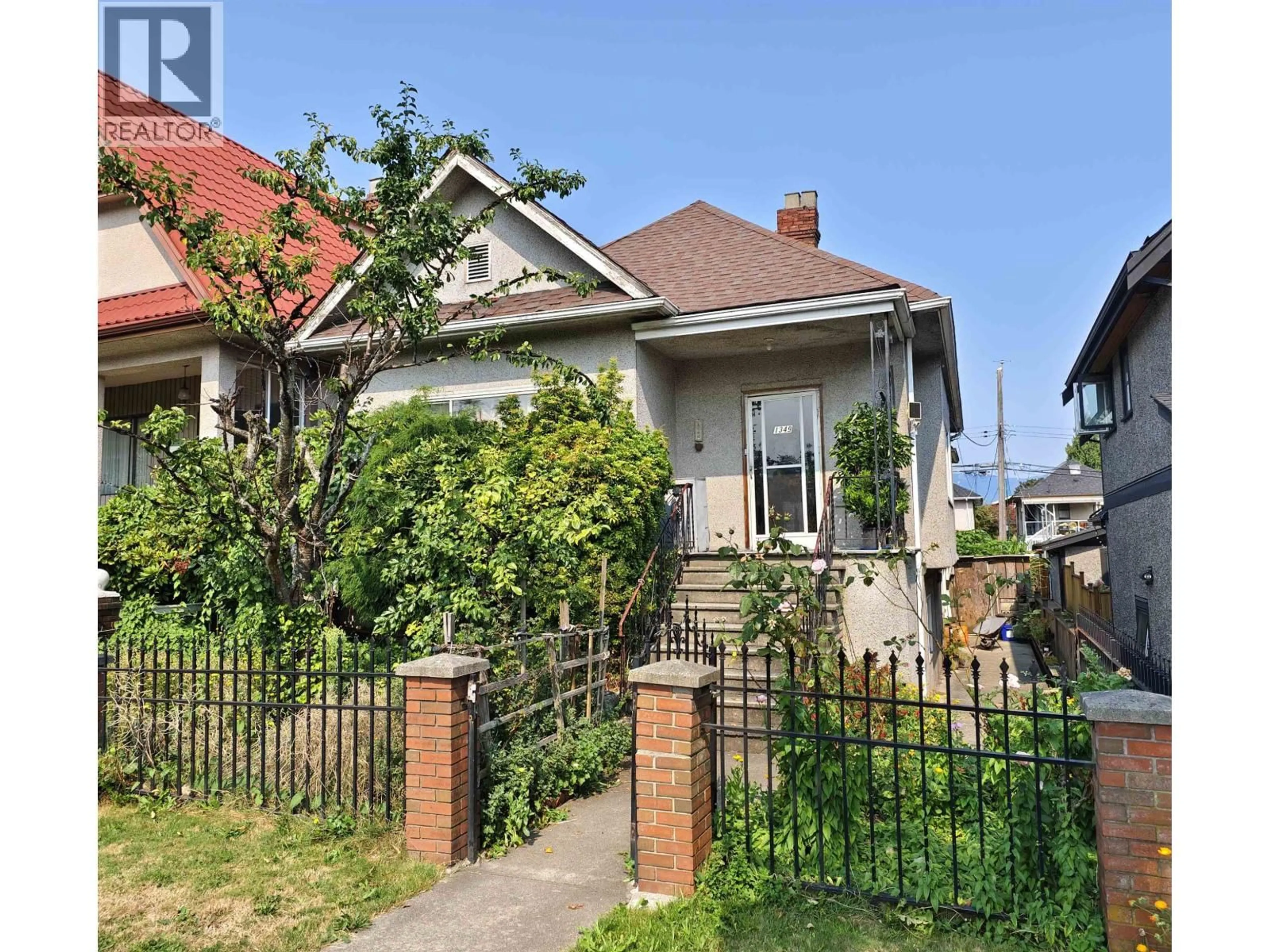 Unknown for 1349 14TH AVENUE, Vancouver British Columbia V5N2C7