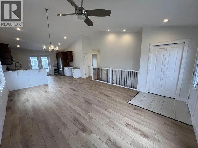 11011 105 AVENUE, Fort St. John 5