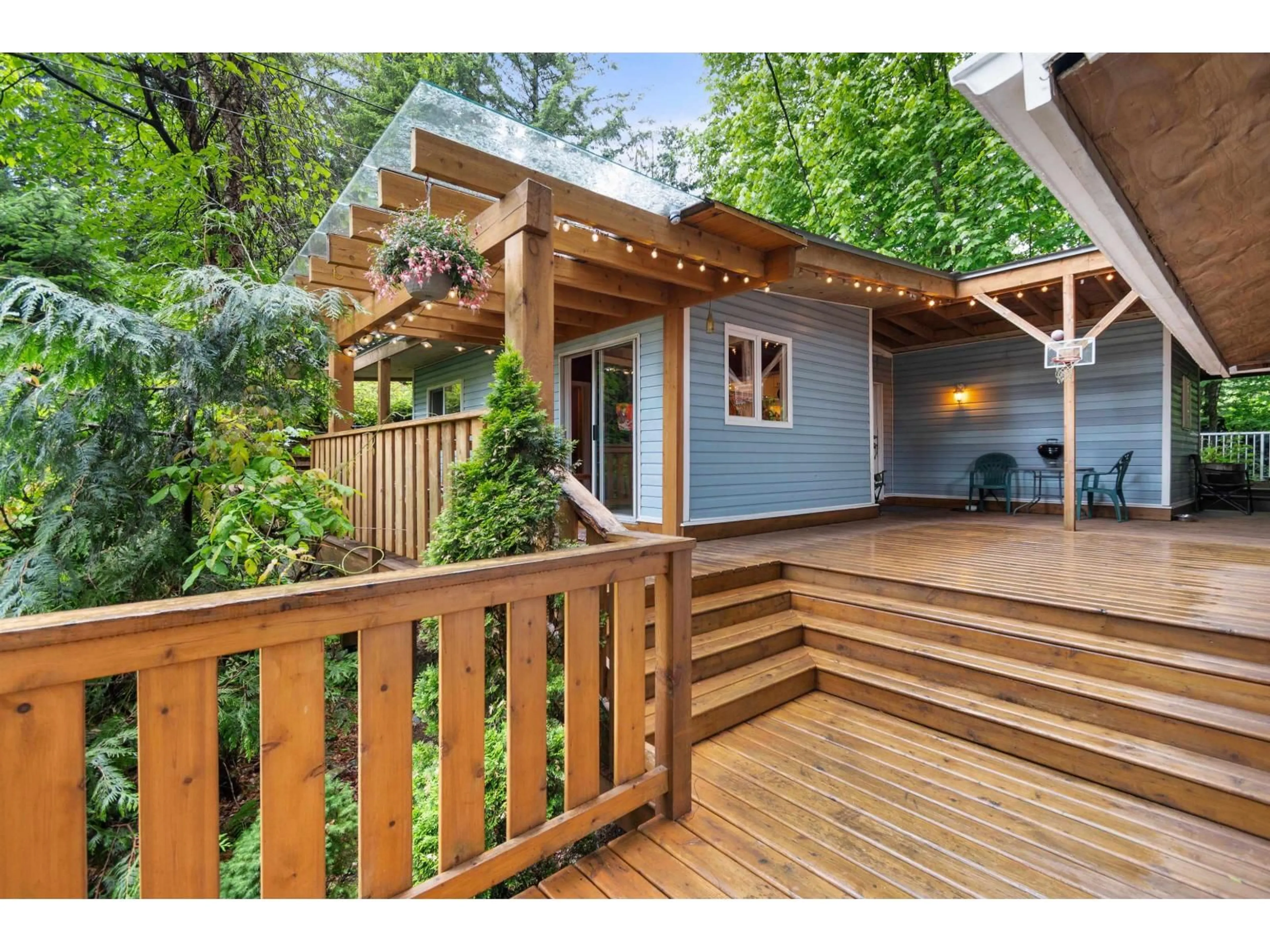Patio, unknown for 43873 RYALL ROAD, Mission British Columbia V0M1N0
