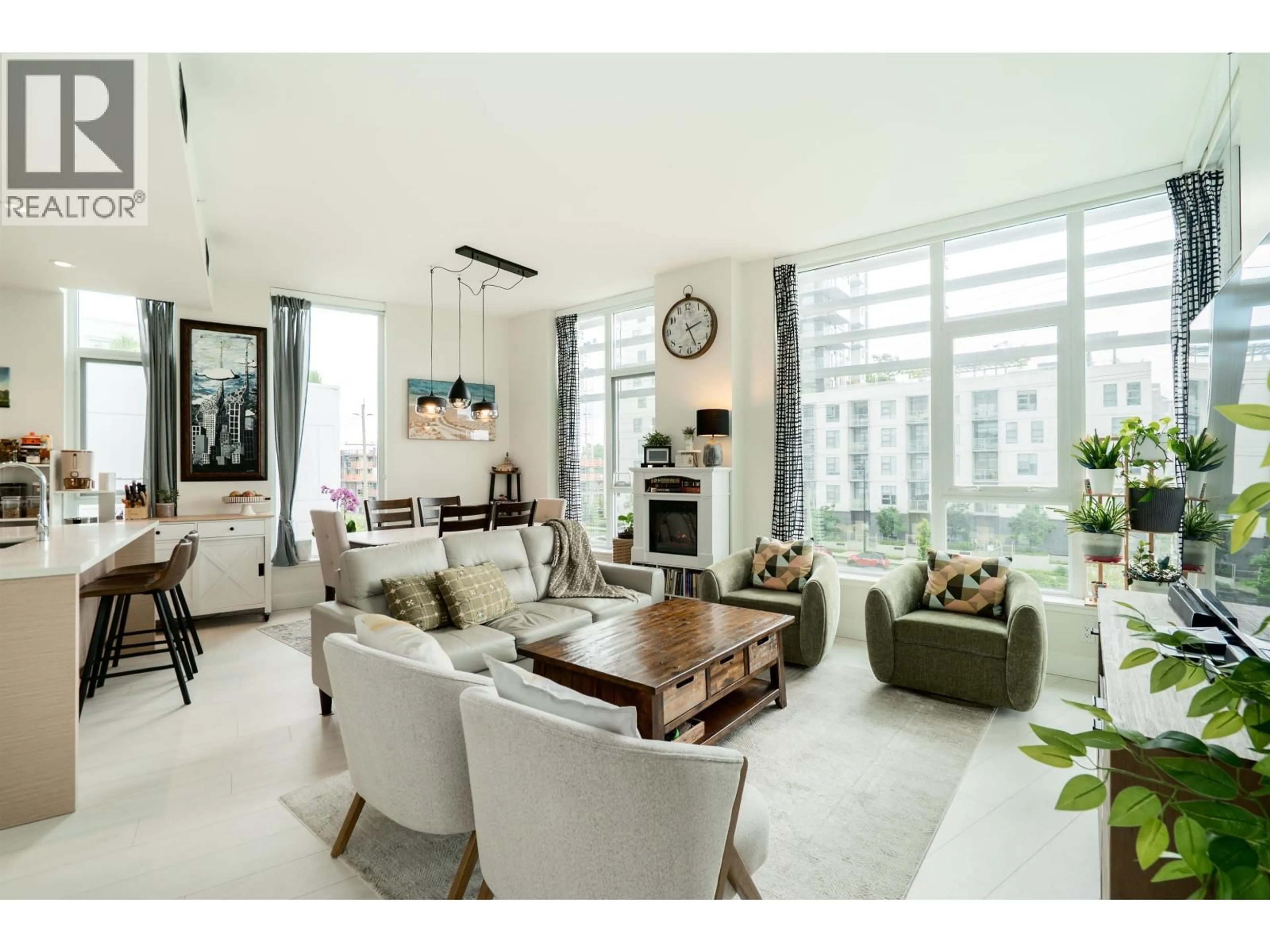 Living room with furniture, unknown for 309 - 3438 SAWMILL CRESCENT, Vancouver British Columbia V5S0E3