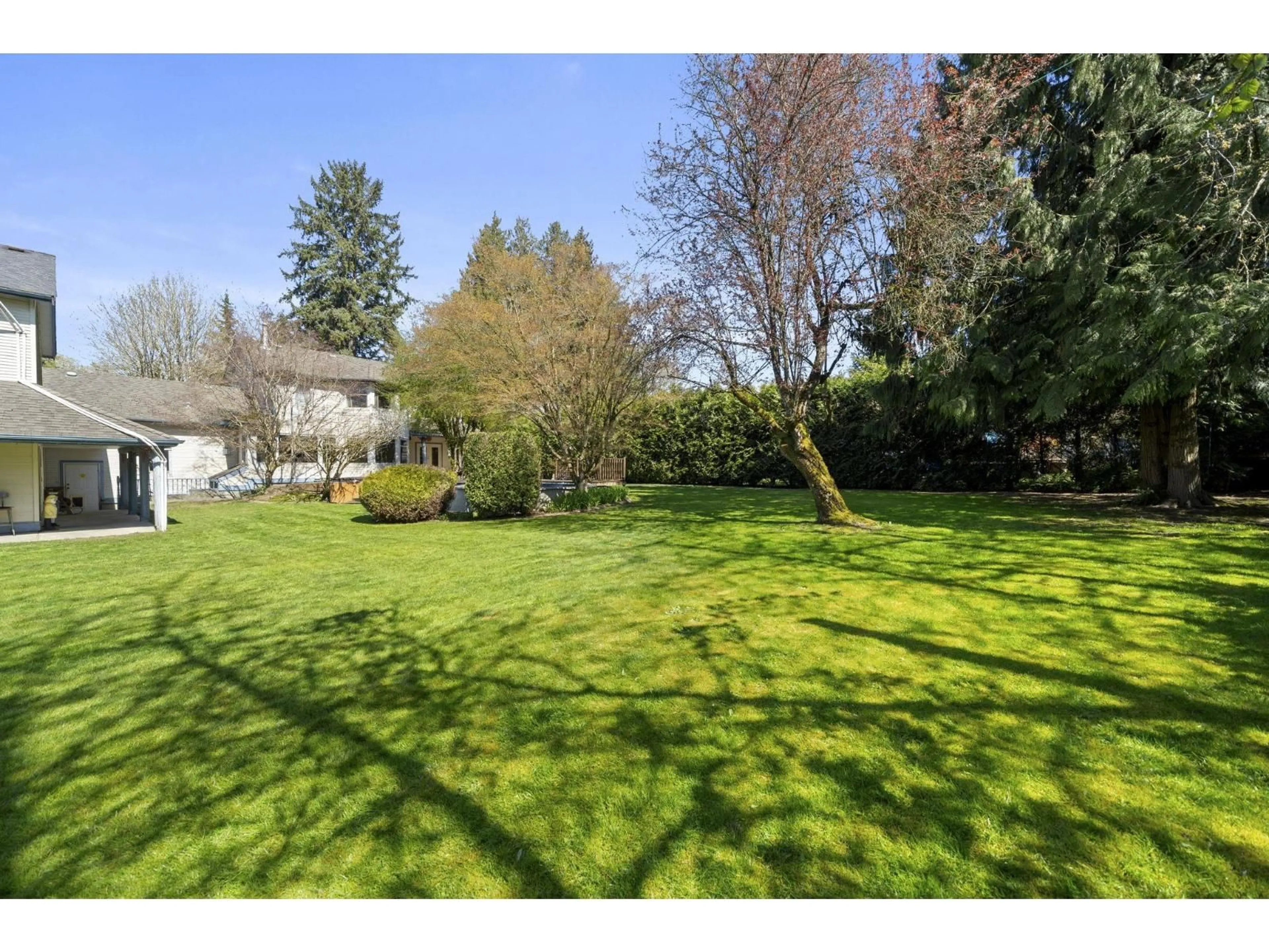 A pic from outside/outdoor area/front of a property/back of a property/a pic from drone, forest/trees view for 17968 68 AVENUE, Surrey British Columbia V3S8C3
