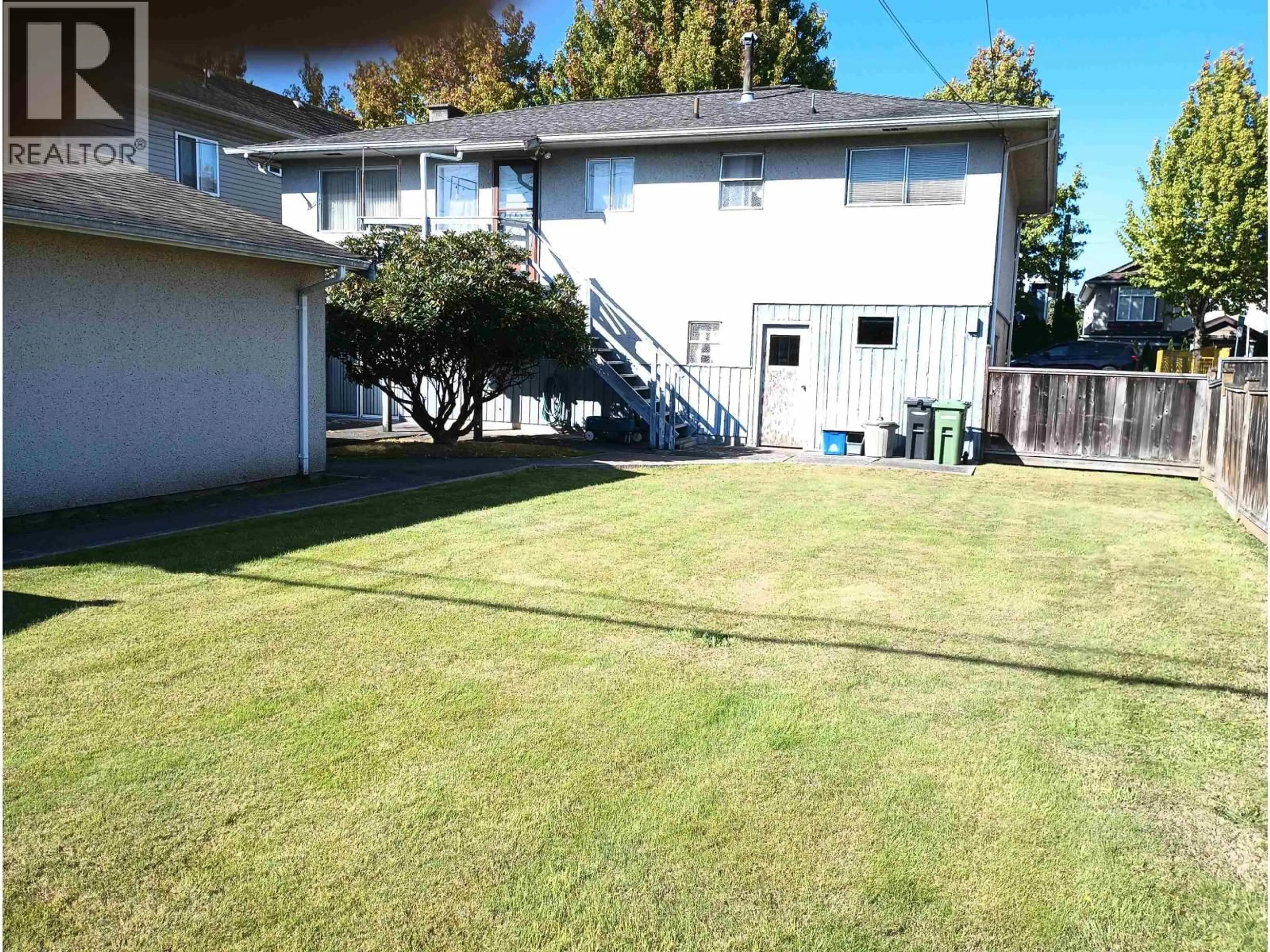 A pic from outside/outdoor area/front of a property/back of a property/a pic from drone, street for 11700 WILLIAMS ROAD, Richmond British Columbia V7A1J4