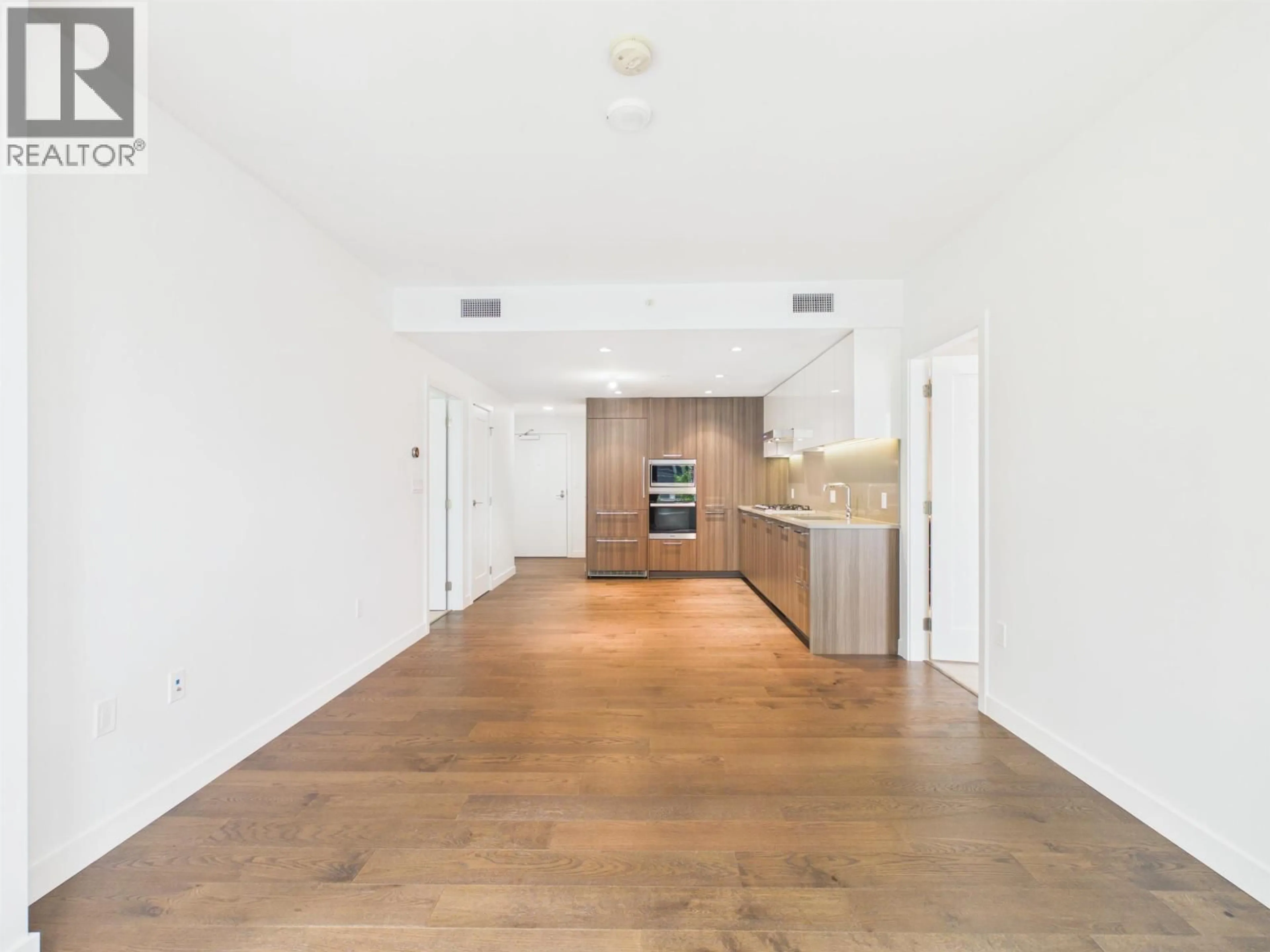 A pic of a room for 612 - 8160 MCMYN WAY, Richmond British Columbia V6X0T9