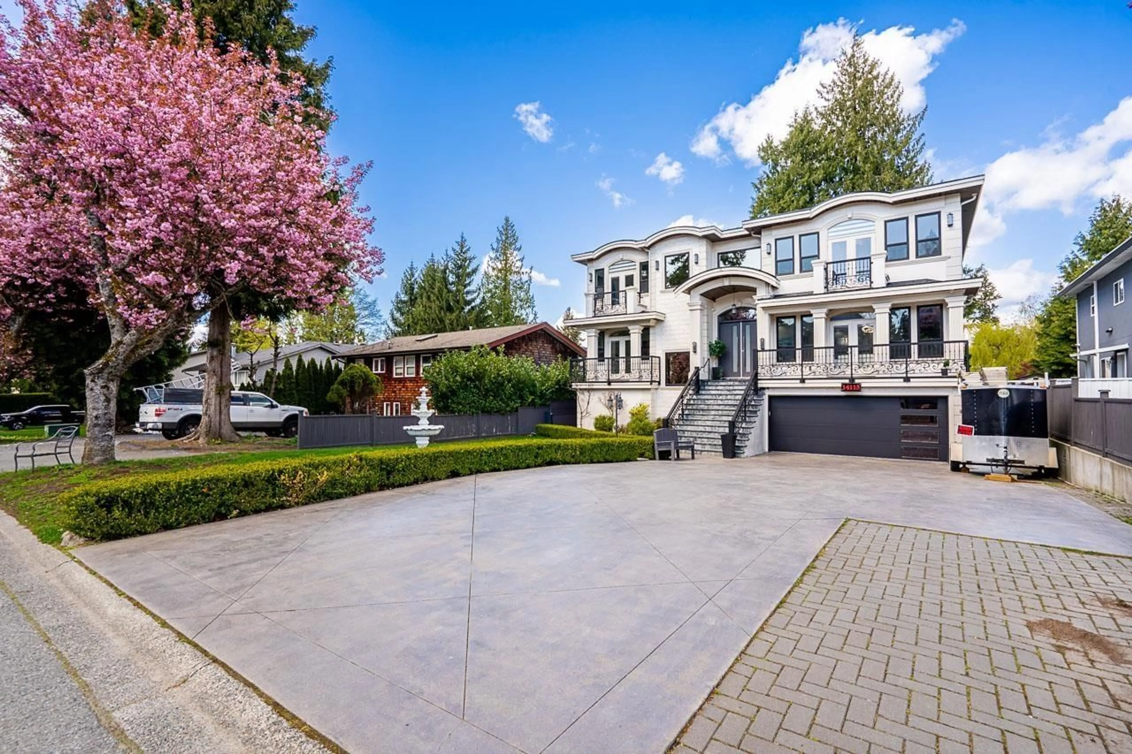 Unknown for 14115 76 AVENUE, Surrey British Columbia V3W6K7
