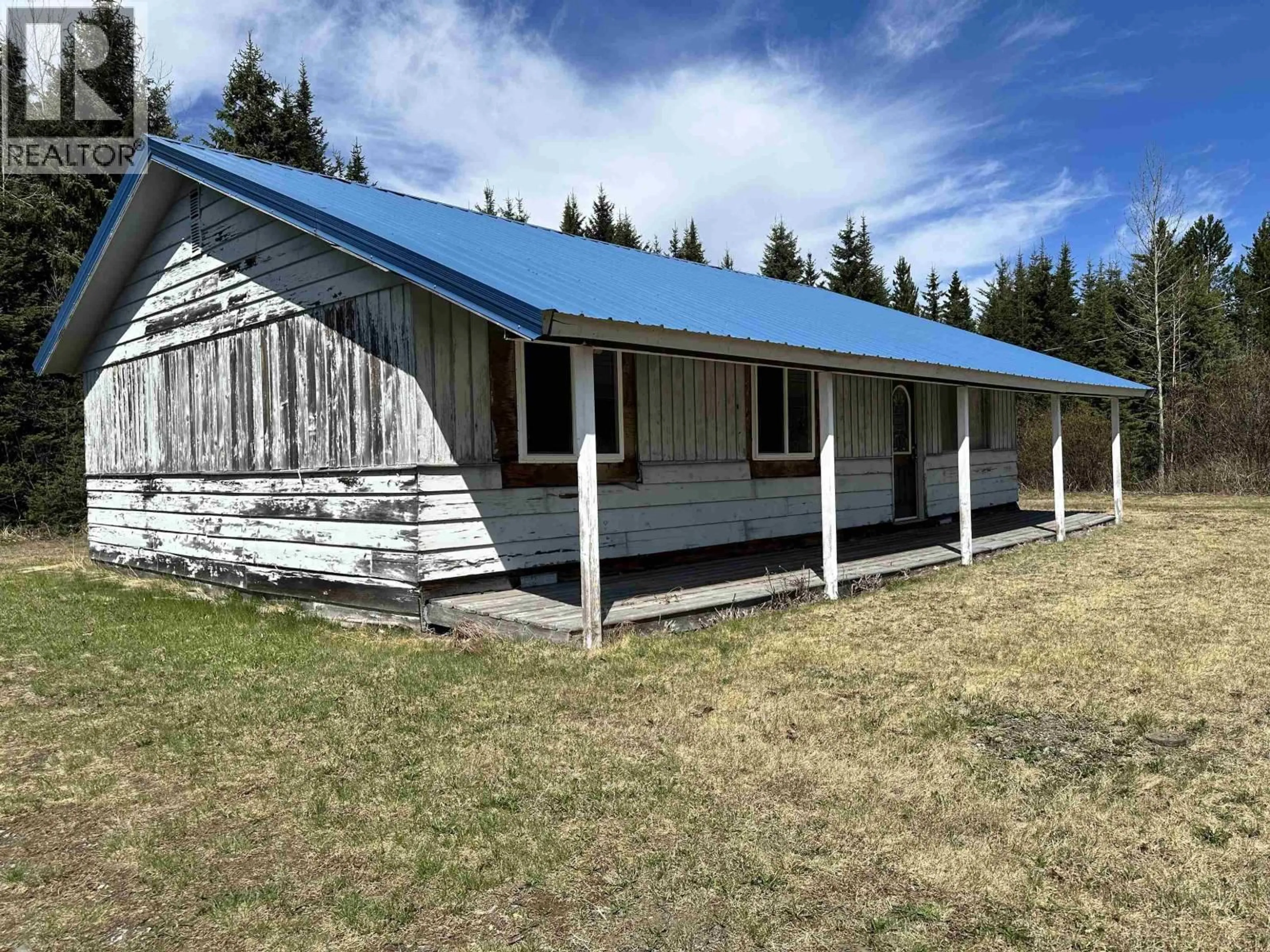 A pic from outside/outdoor area/front of a property/back of a property/a pic from drone, building for 627 A ROAD, Canim Lake British Columbia V0K1L0