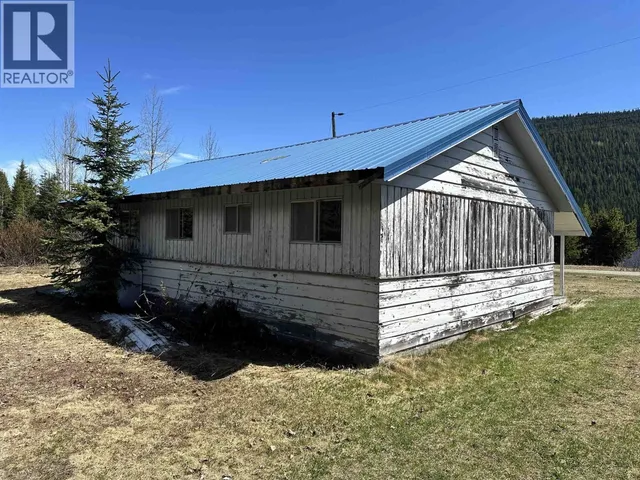 627 A ROAD, Canim Lake 5