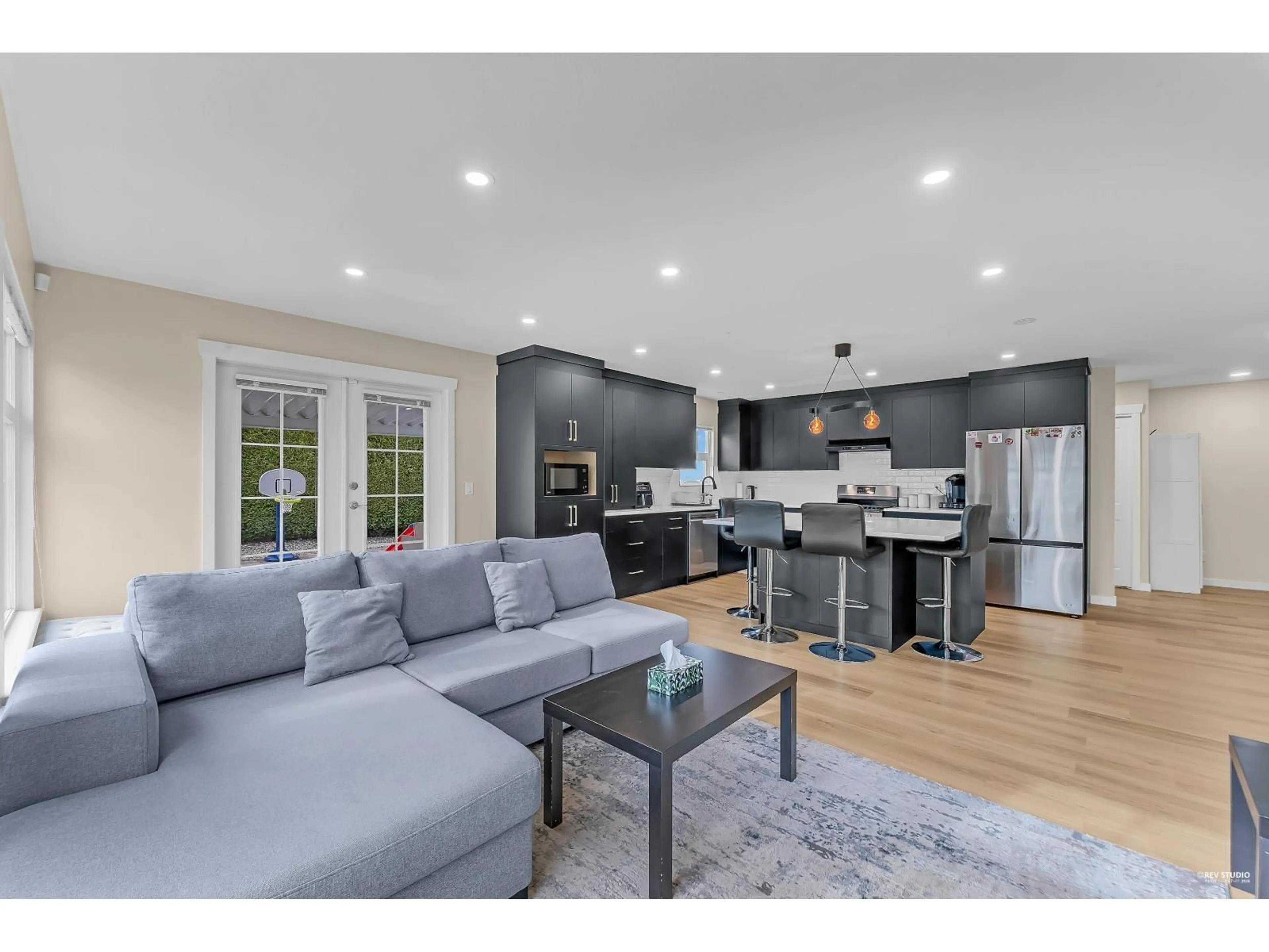 Open concept kitchen, unknown for 21 - 15188 62A AVENUE, Surrey British Columbia V3S1W7