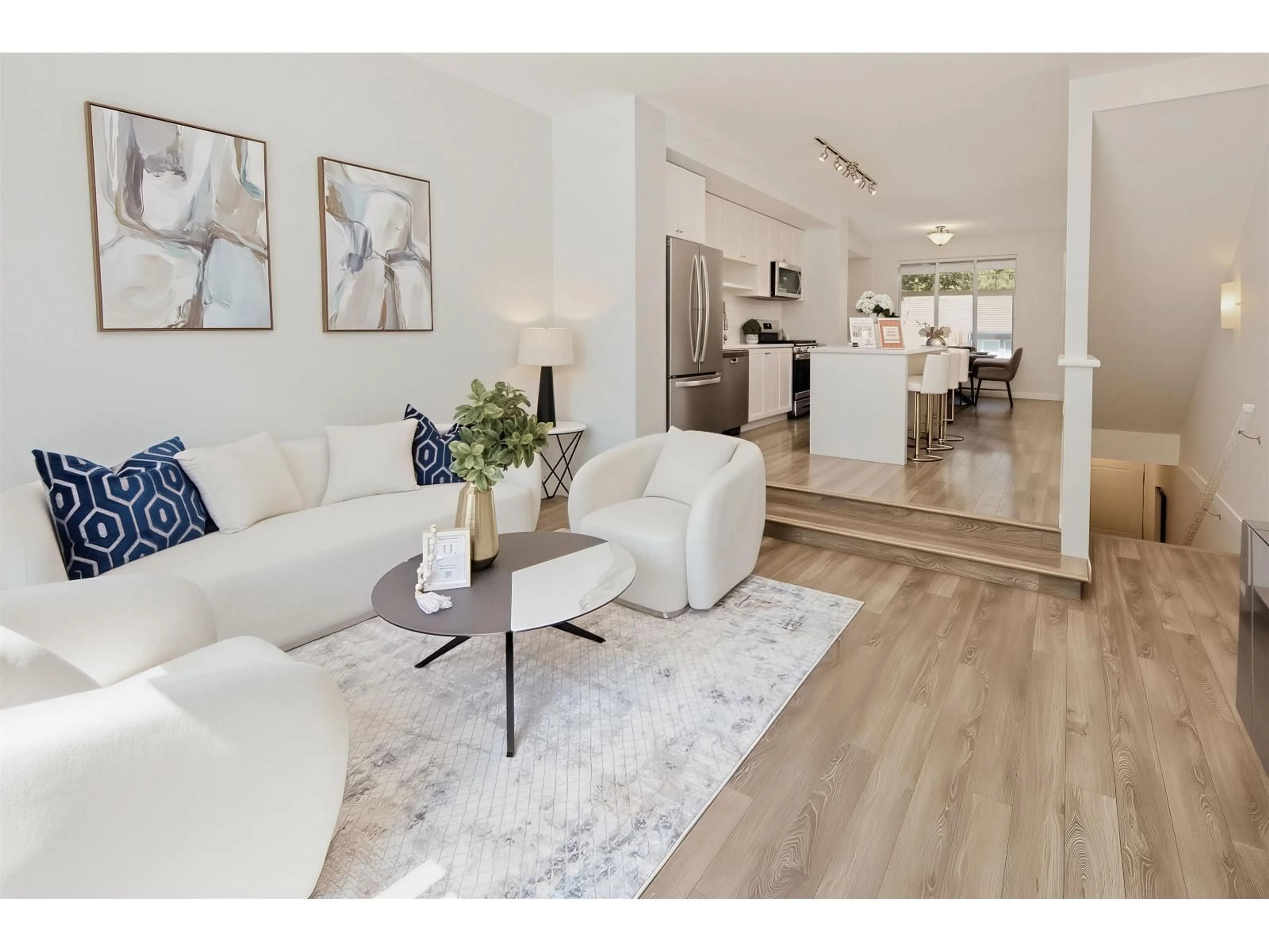 Living room with furniture, unknown for 92 - 158 171 STREET, Surrey British Columbia V3Z0X1