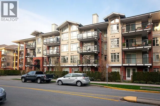 202 - 200 CAPILANO ROAD, Port Moody 2