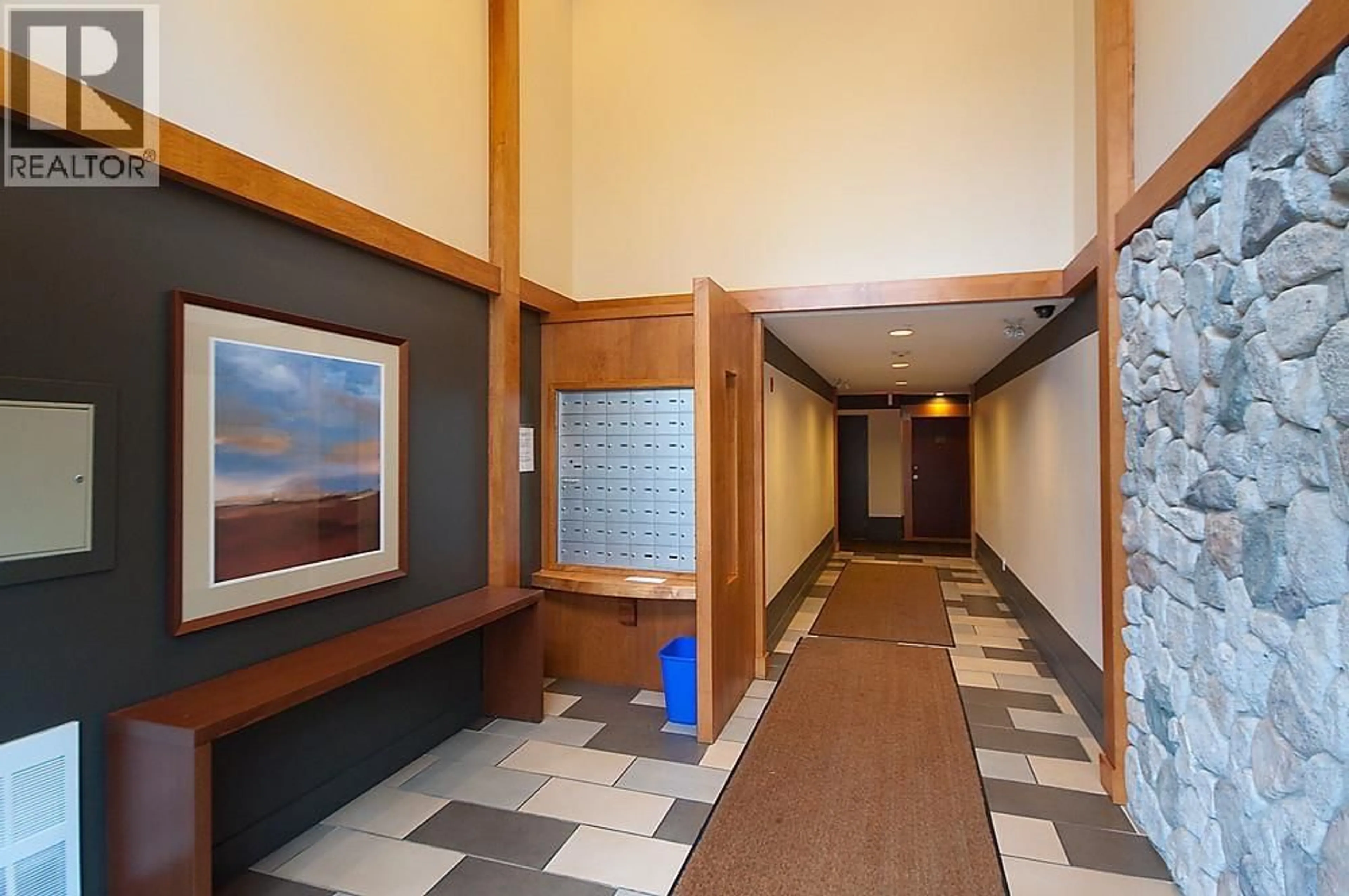 Lobby for 202 - 200 CAPILANO ROAD, Port Moody British Columbia V3H5N1