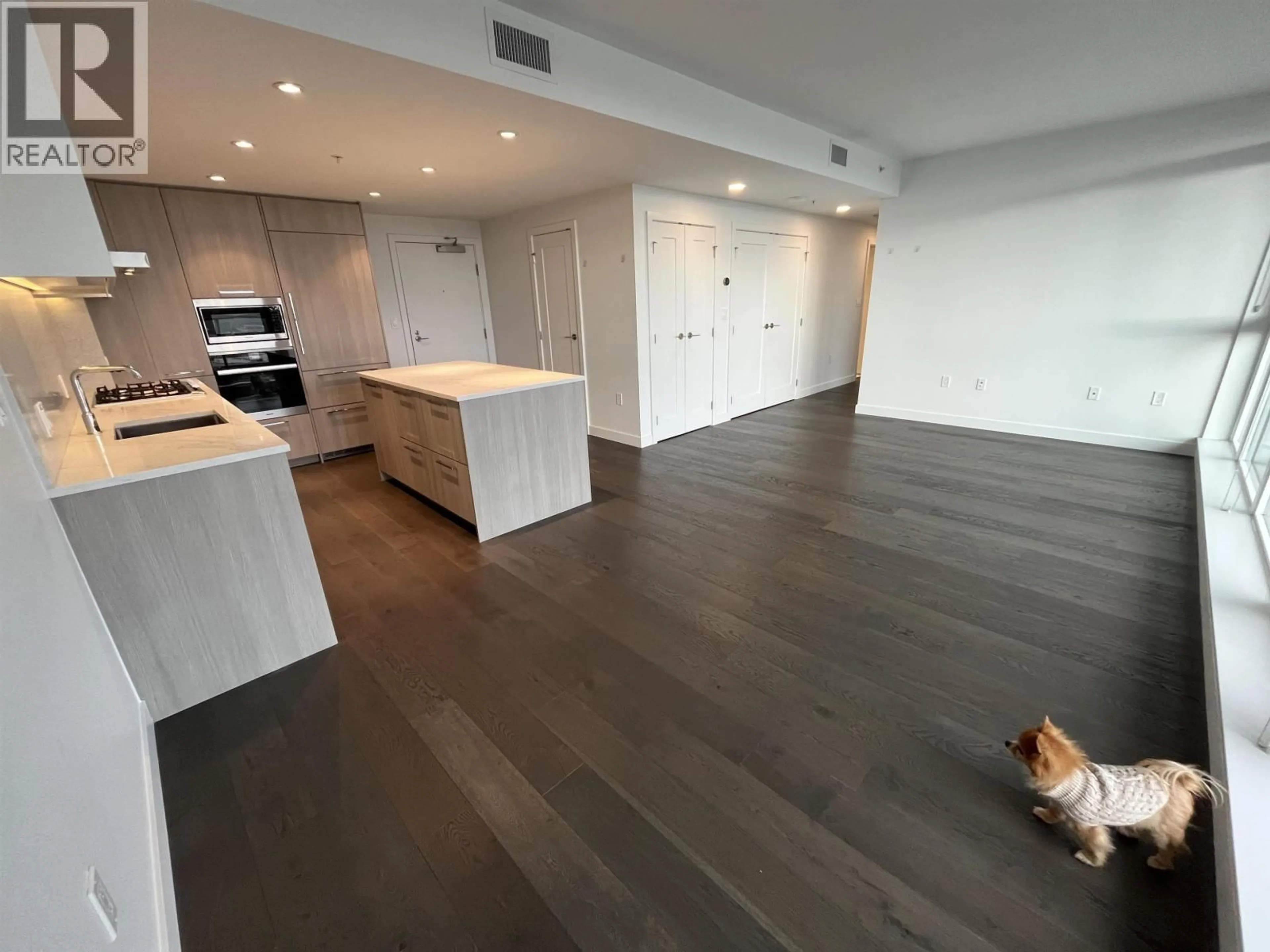 Open concept kitchen, unknown for 903 - 8199 CAPSTAN WAY, Richmond British Columbia V6X0V1