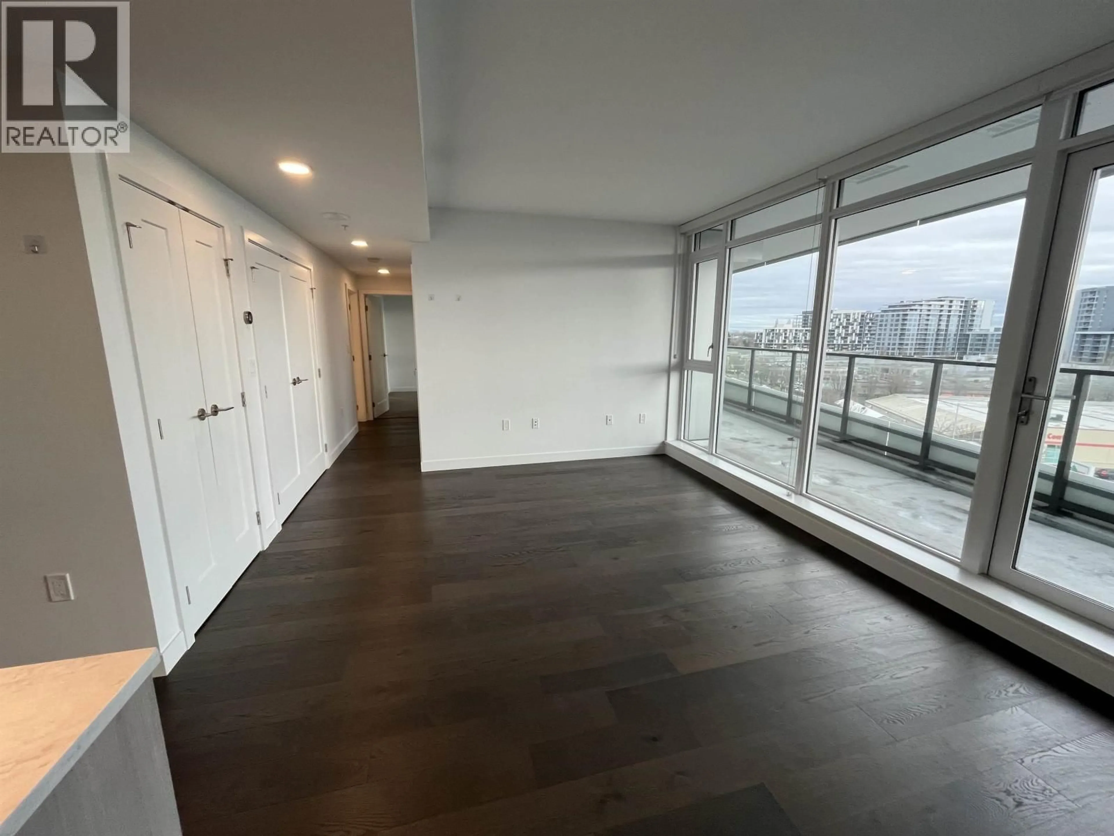 A pic of a room for 903 - 8199 CAPSTAN WAY, Richmond British Columbia V6X0V1
