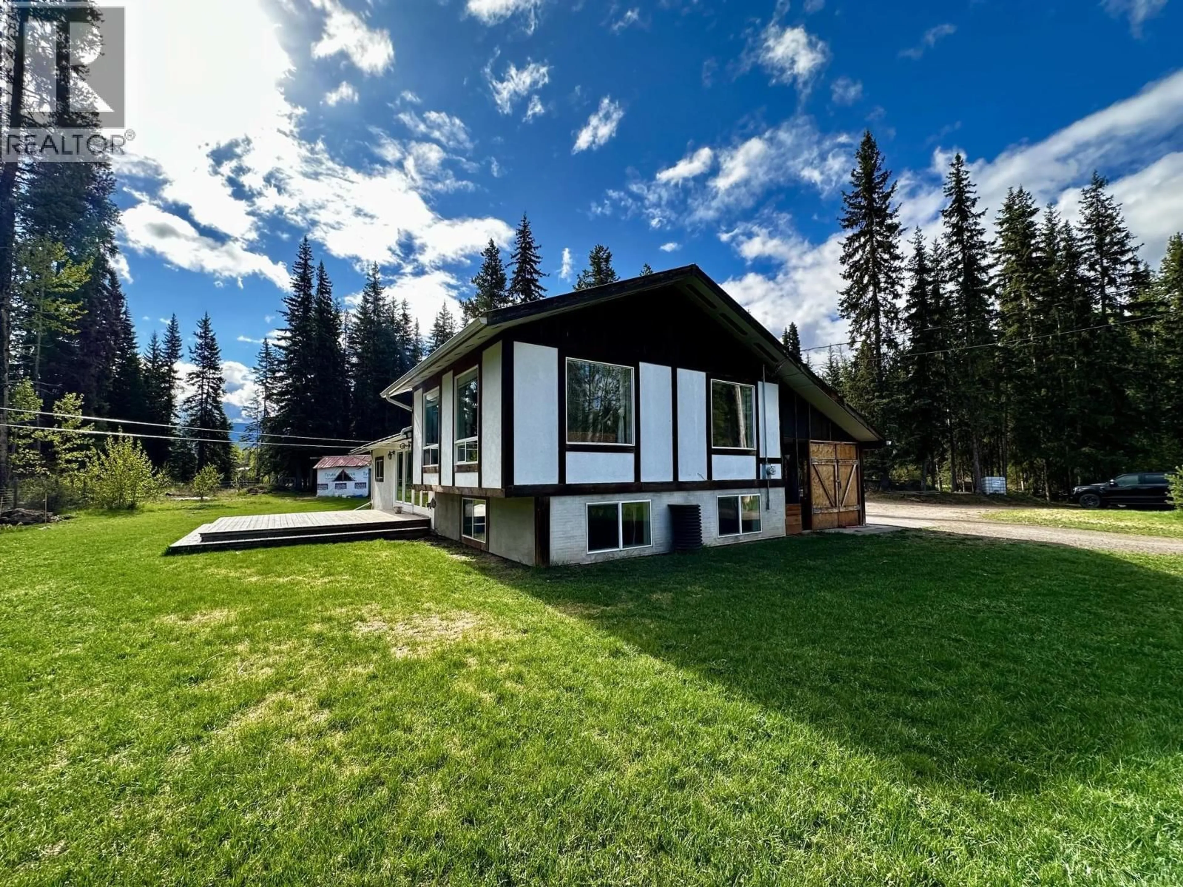 Home with vinyl exterior material, mountain view for 17540 QUICK STATION ROAD, Telkwa British Columbia V0J2X2