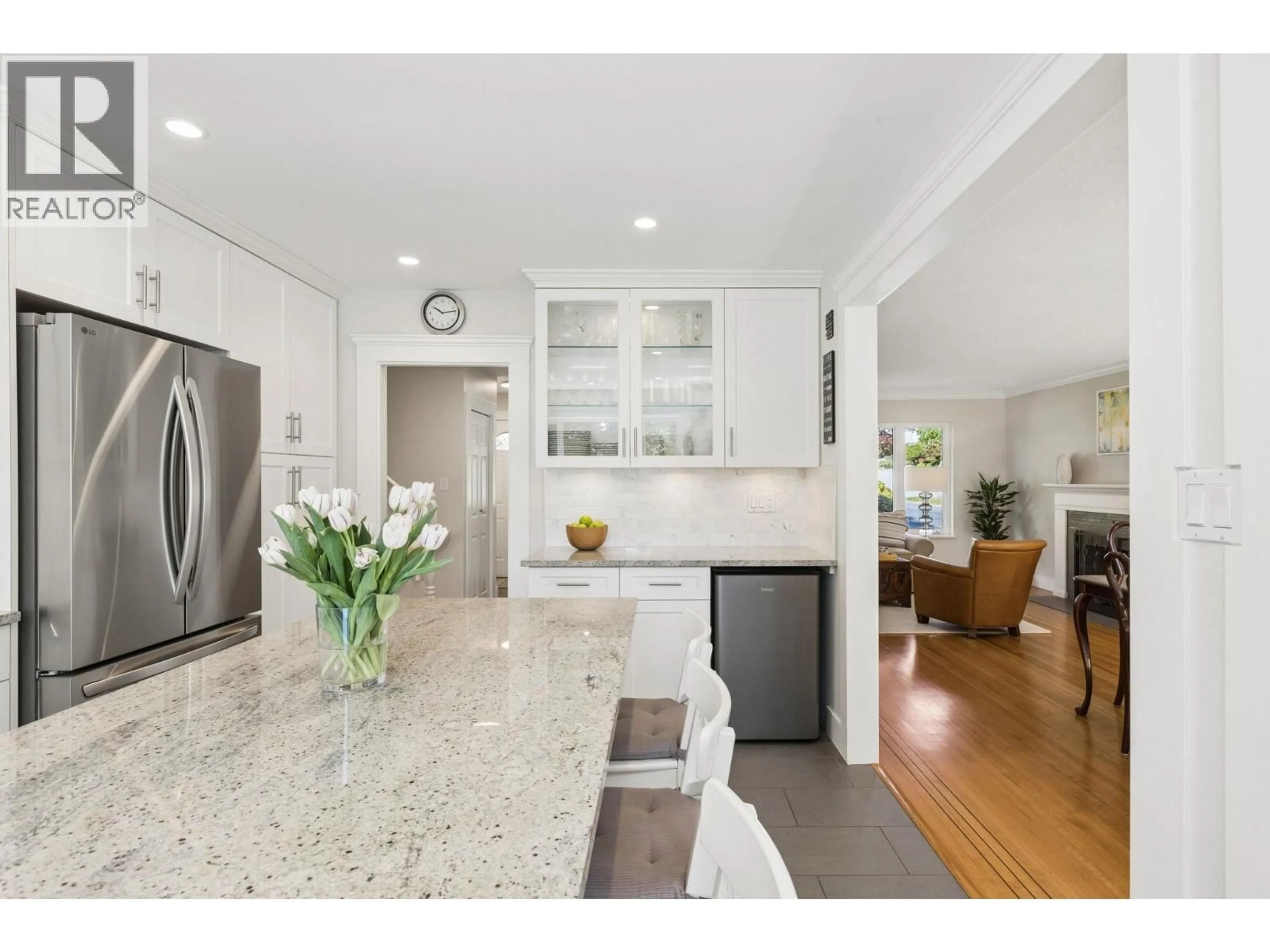 Open concept kitchen, ceramic/tile floor for 1256 EASTVIEW ROAD, North Vancouver British Columbia V7J1L6