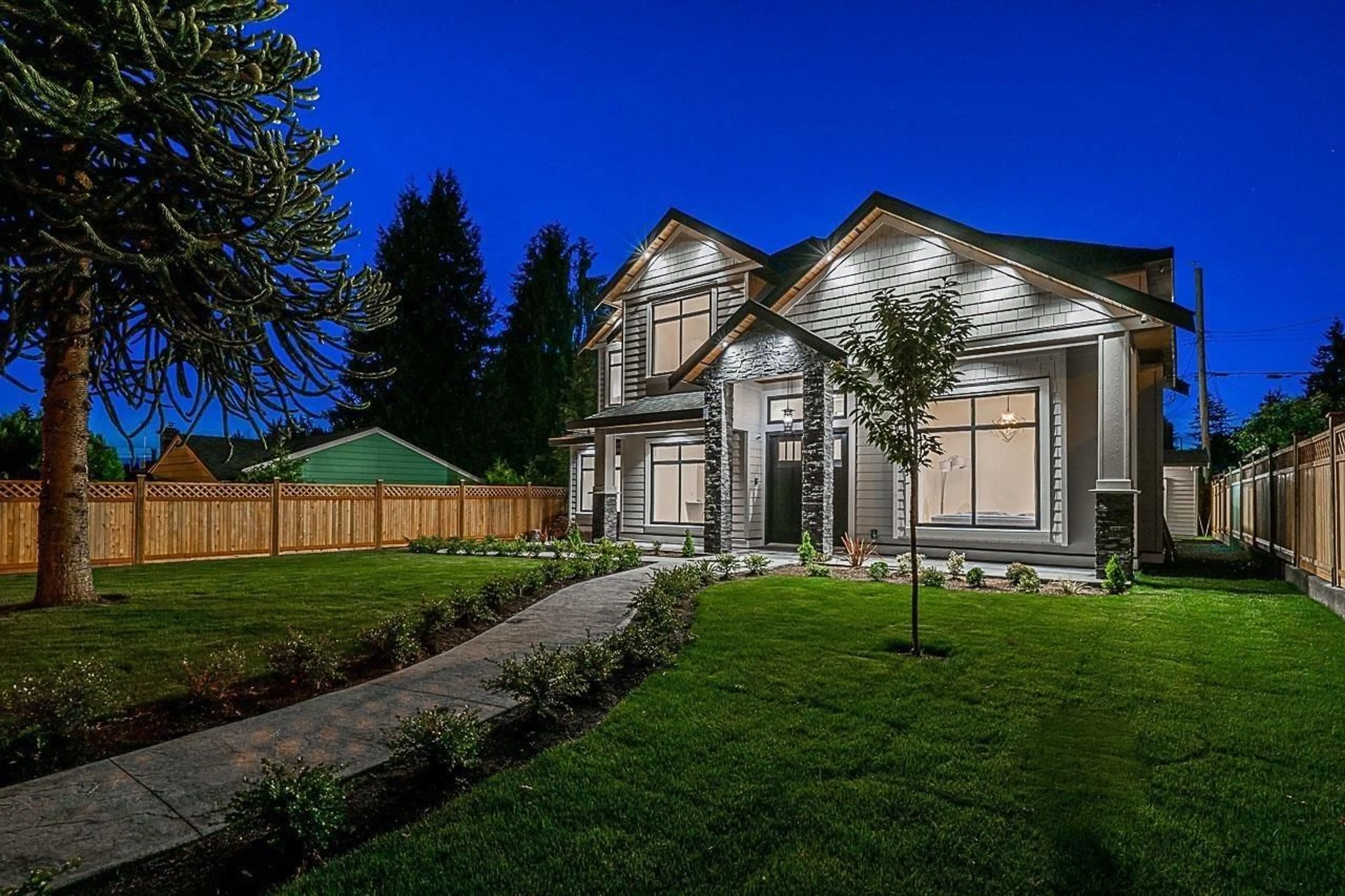Unknown for 12881 104 AVENUE, Surrey British Columbia V3T1T3