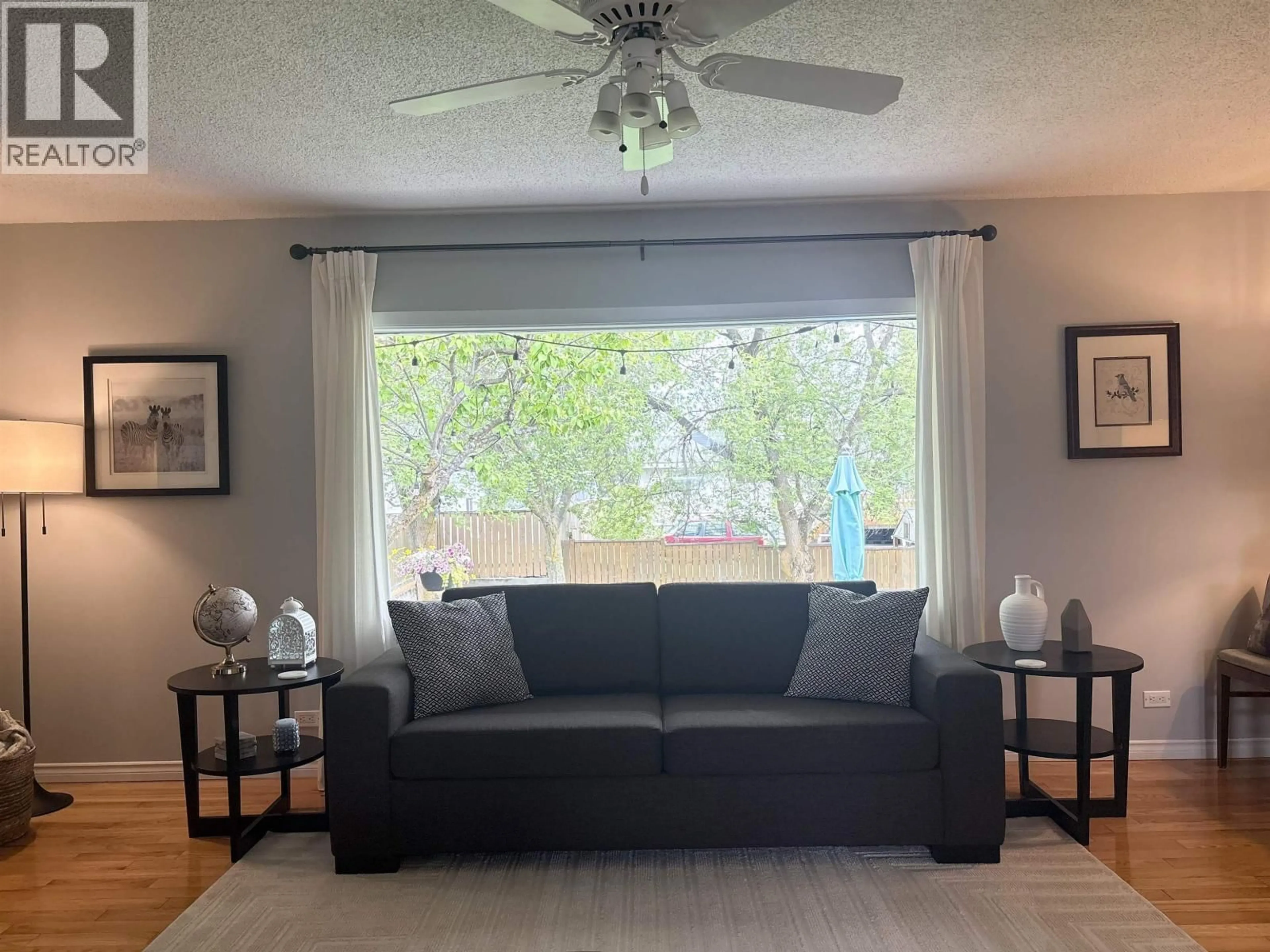 Living room with furniture, unknown for 1115 MCGREGOR AVENUE, Prince George British Columbia V2M4A8