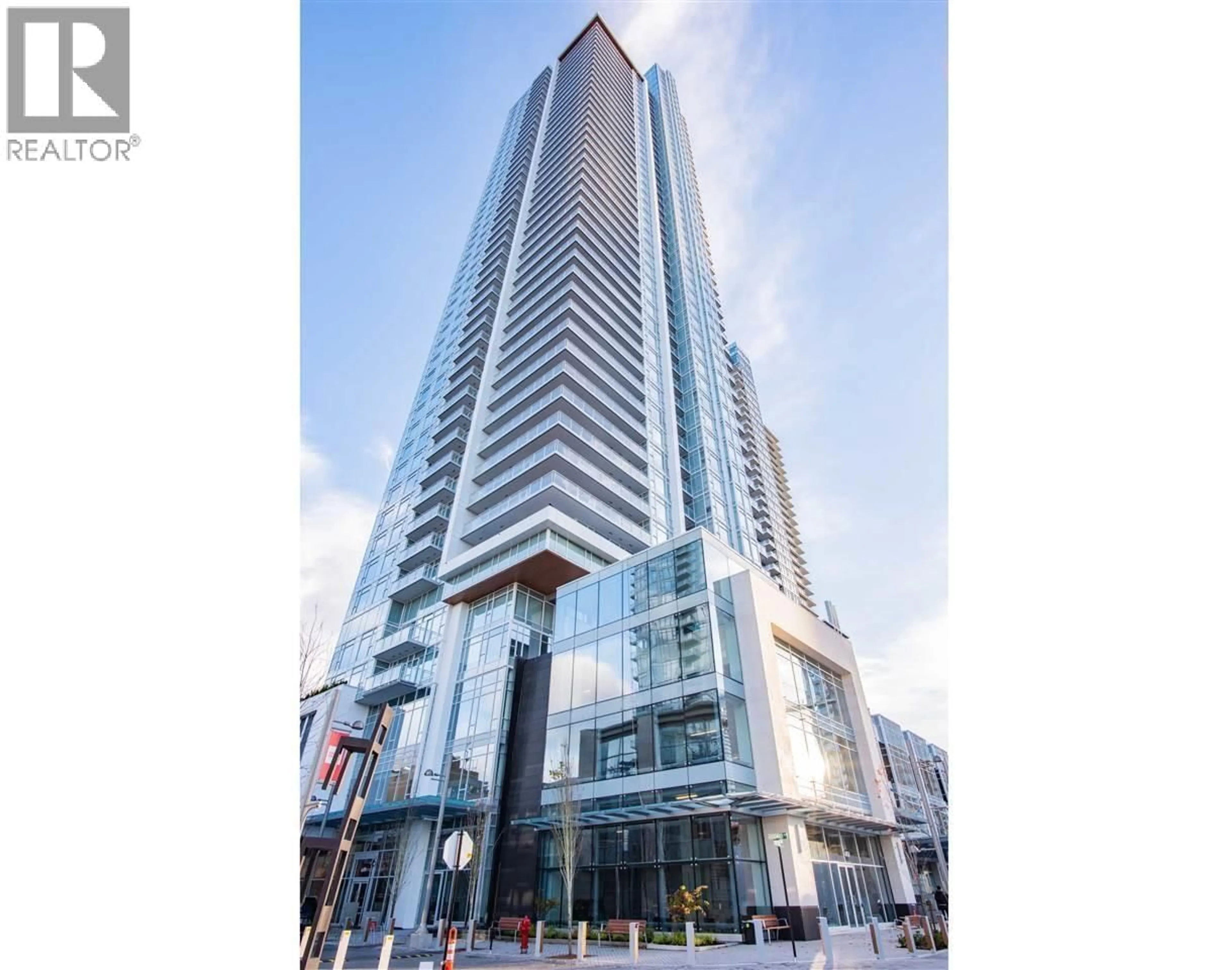 Indoor foyer for 3809 - 4670 ASSEMBLY WAY, Burnaby British Columbia V5H0H3