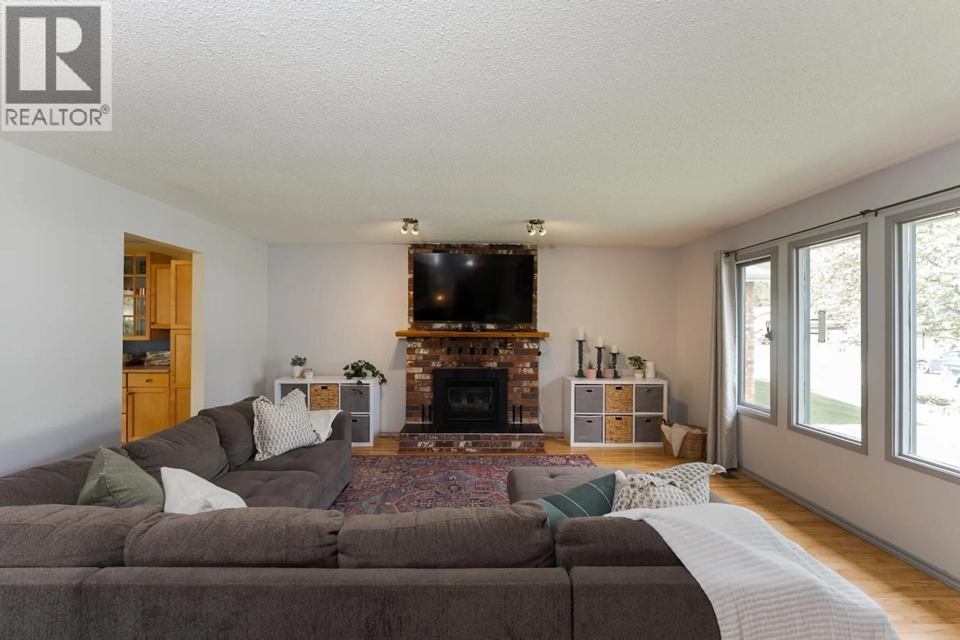 Living room with furniture, unknown for 4132 BAKER ROAD, Prince George British Columbia V2N5K6