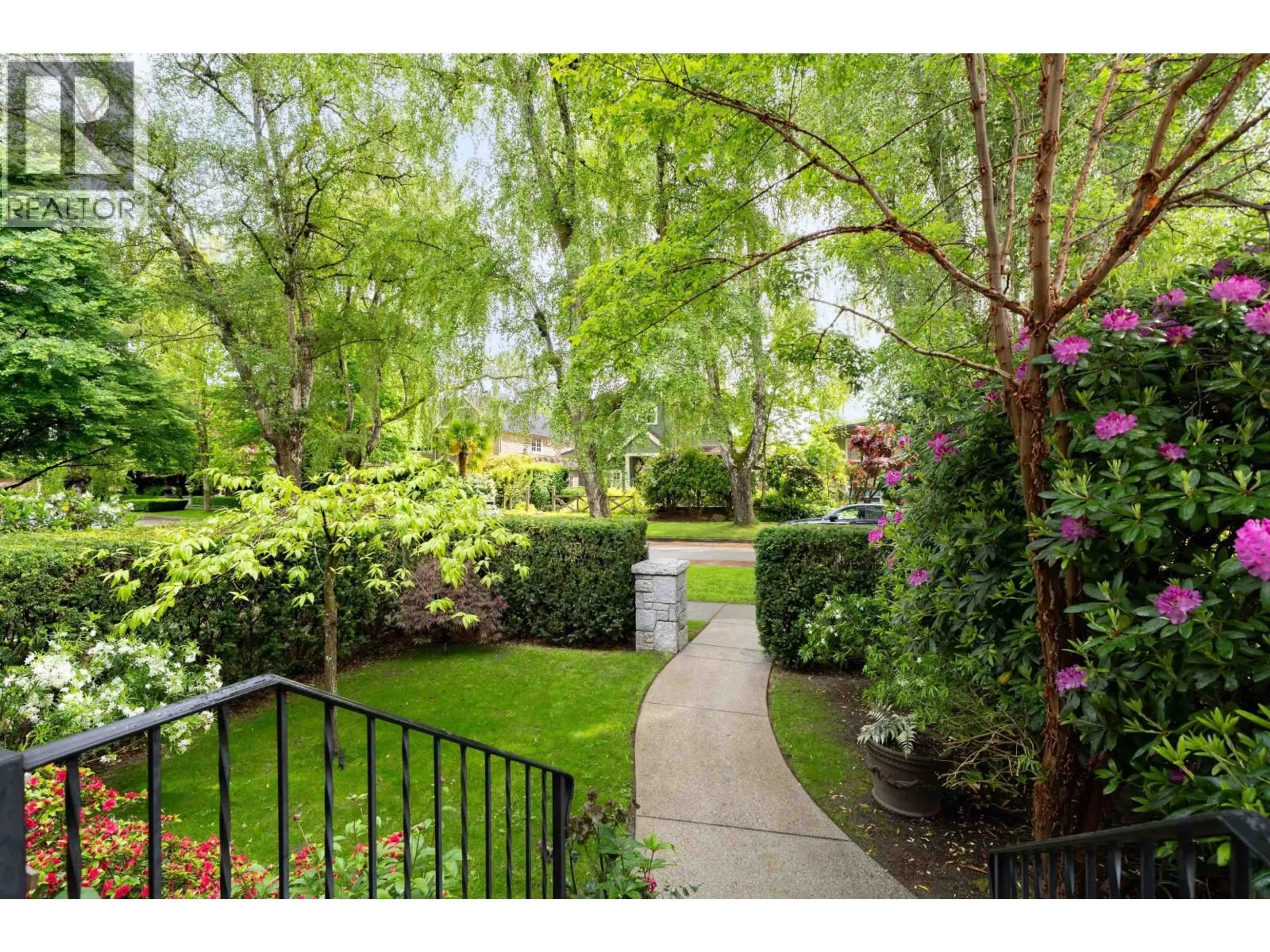 Unknown for 4275 14TH AVENUE, Vancouver British Columbia V6R2X7