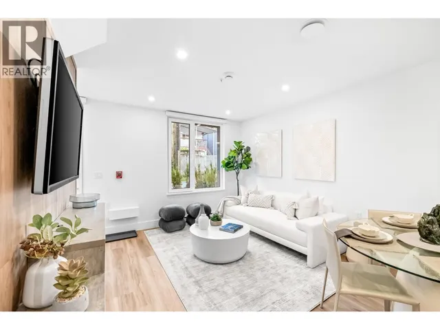 153 - 2230 1ST AVENUE, Vancouver 3