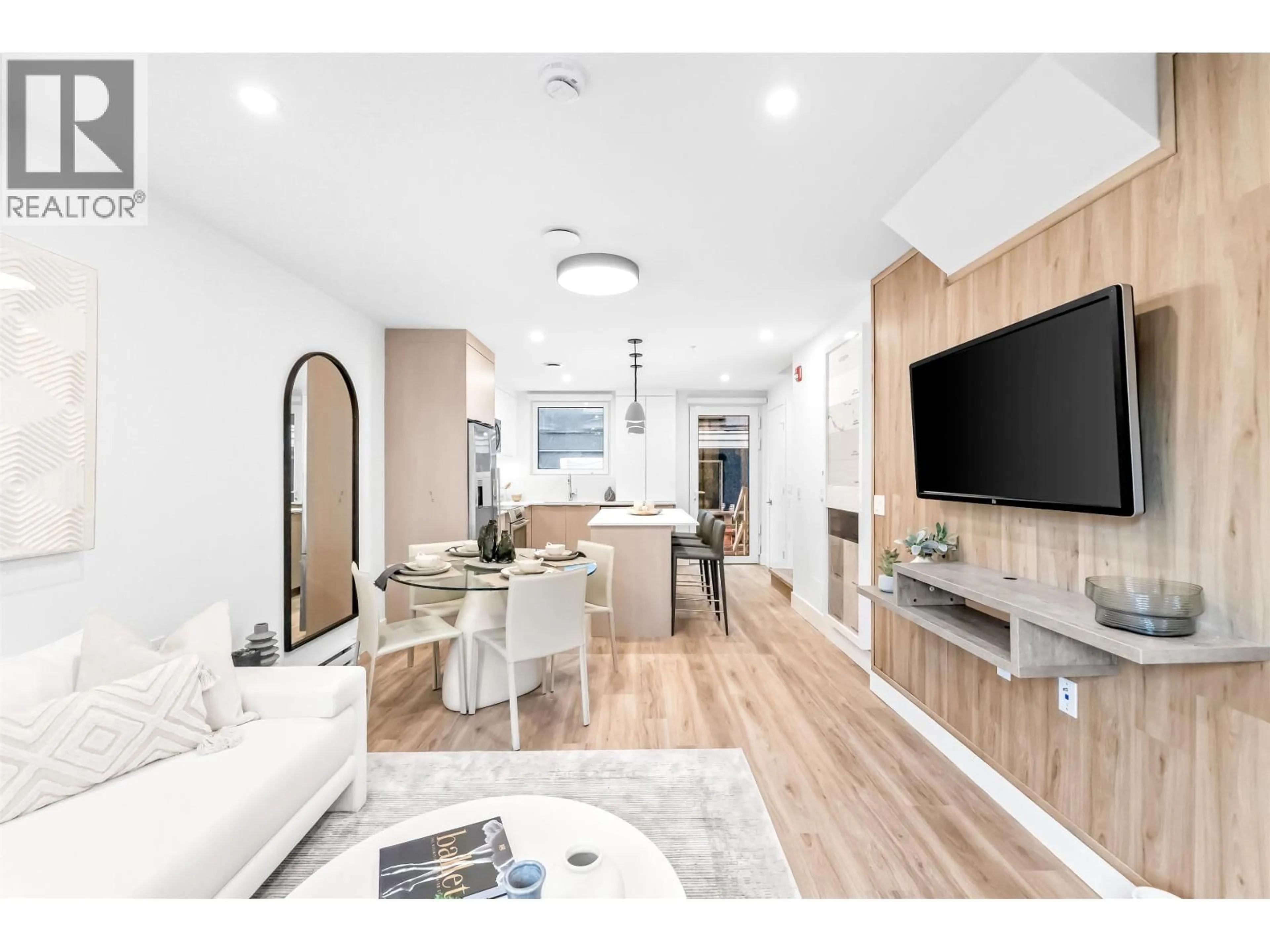 Open concept kitchen, unknown for 153 - 2230 1ST AVENUE, Vancouver British Columbia V5N1B6