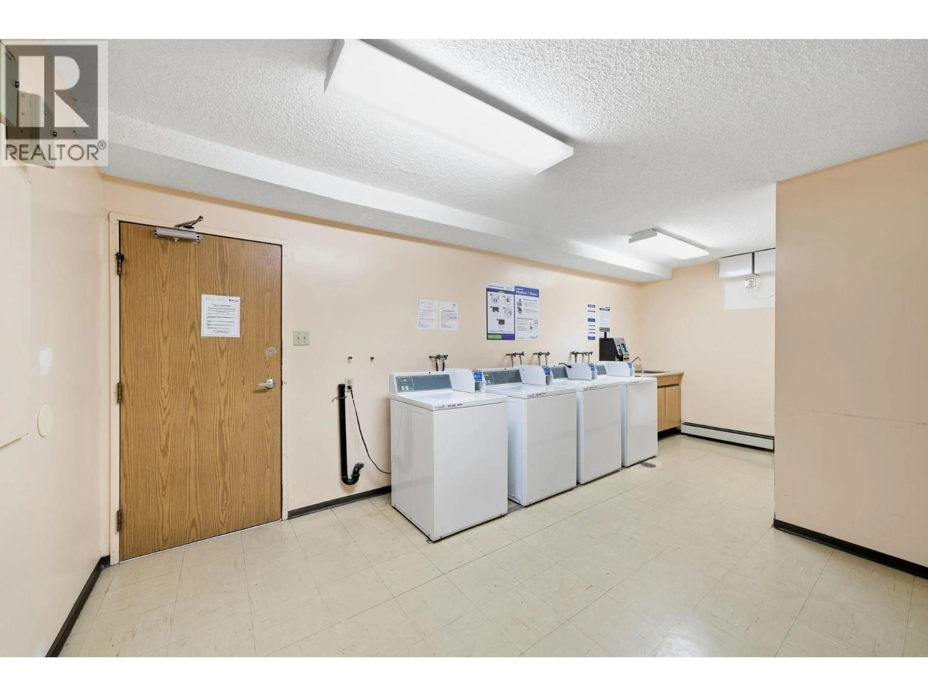 Unknown for 310 - 8511 ACKROYD ROAD, Richmond British Columbia V6X3E7
