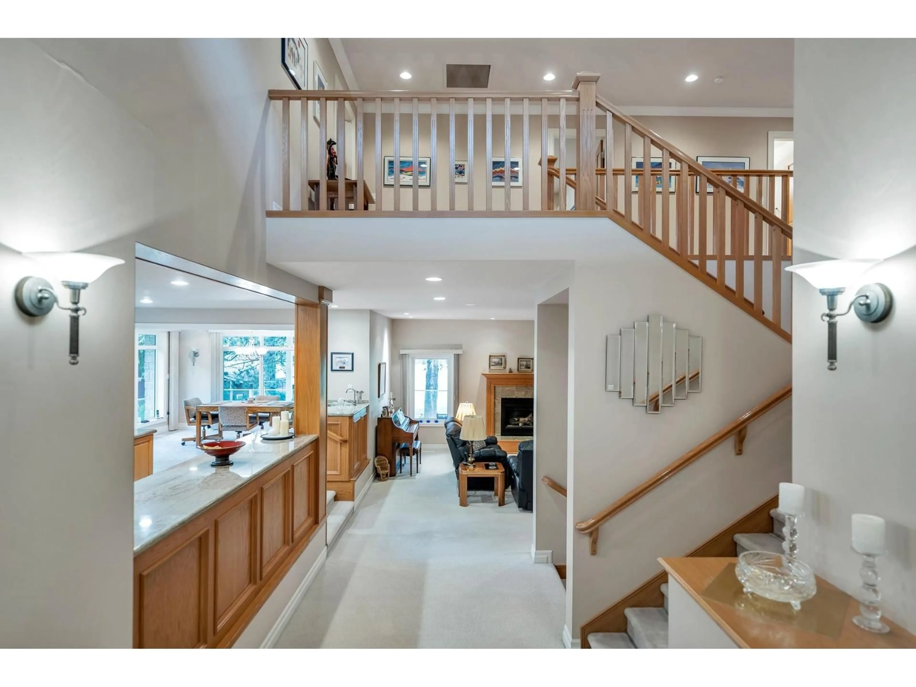 Unknown for 9385 173A STREET, Surrey British Columbia V4N6H6
