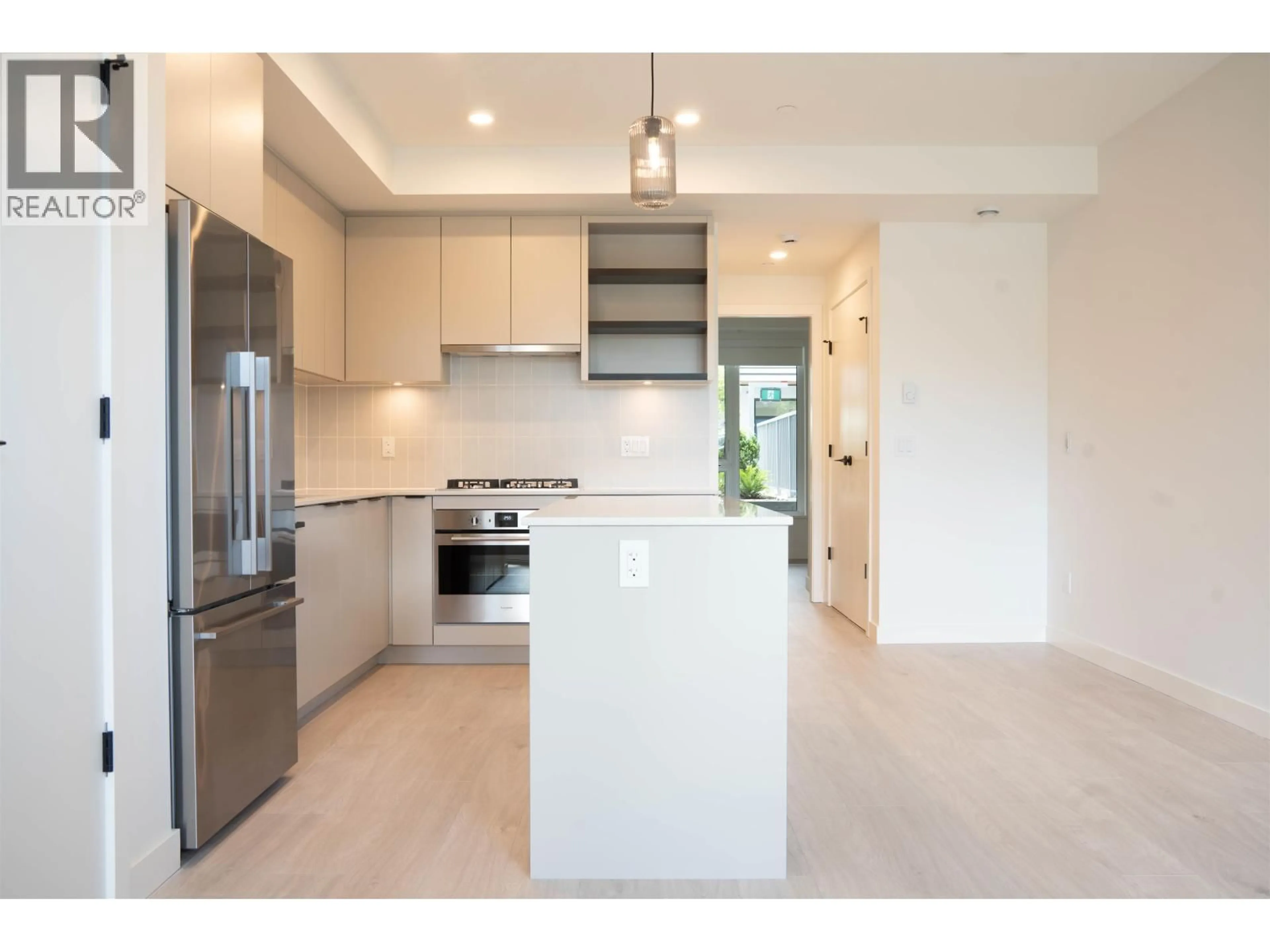 Open concept kitchen, unknown for 110 - 921 GRANT STREET, Coquitlam British Columbia V3J0S2