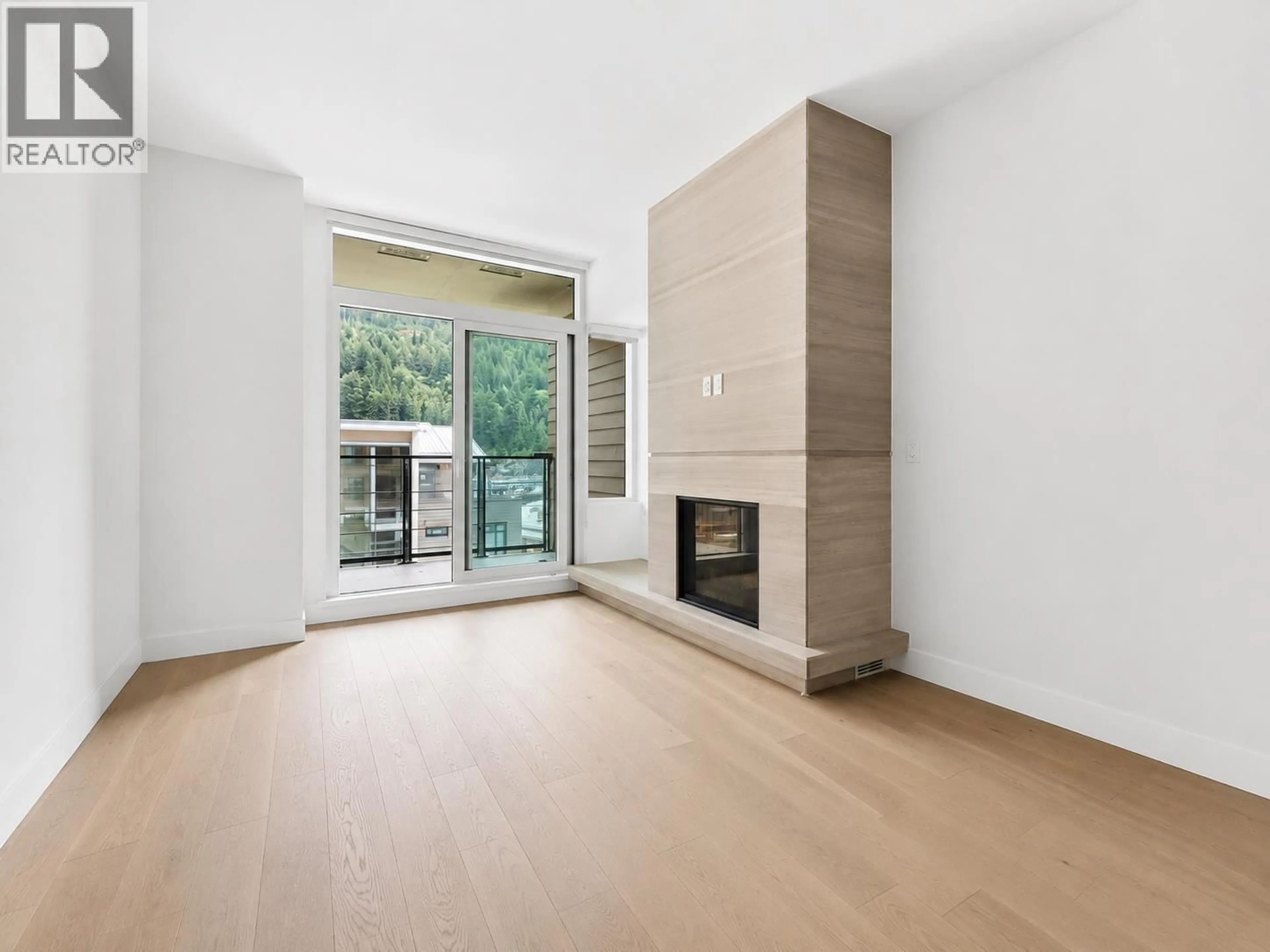 A pic of a room for 405 - 6687 NELSON AVENUE, West Vancouver British Columbia V7W2B2