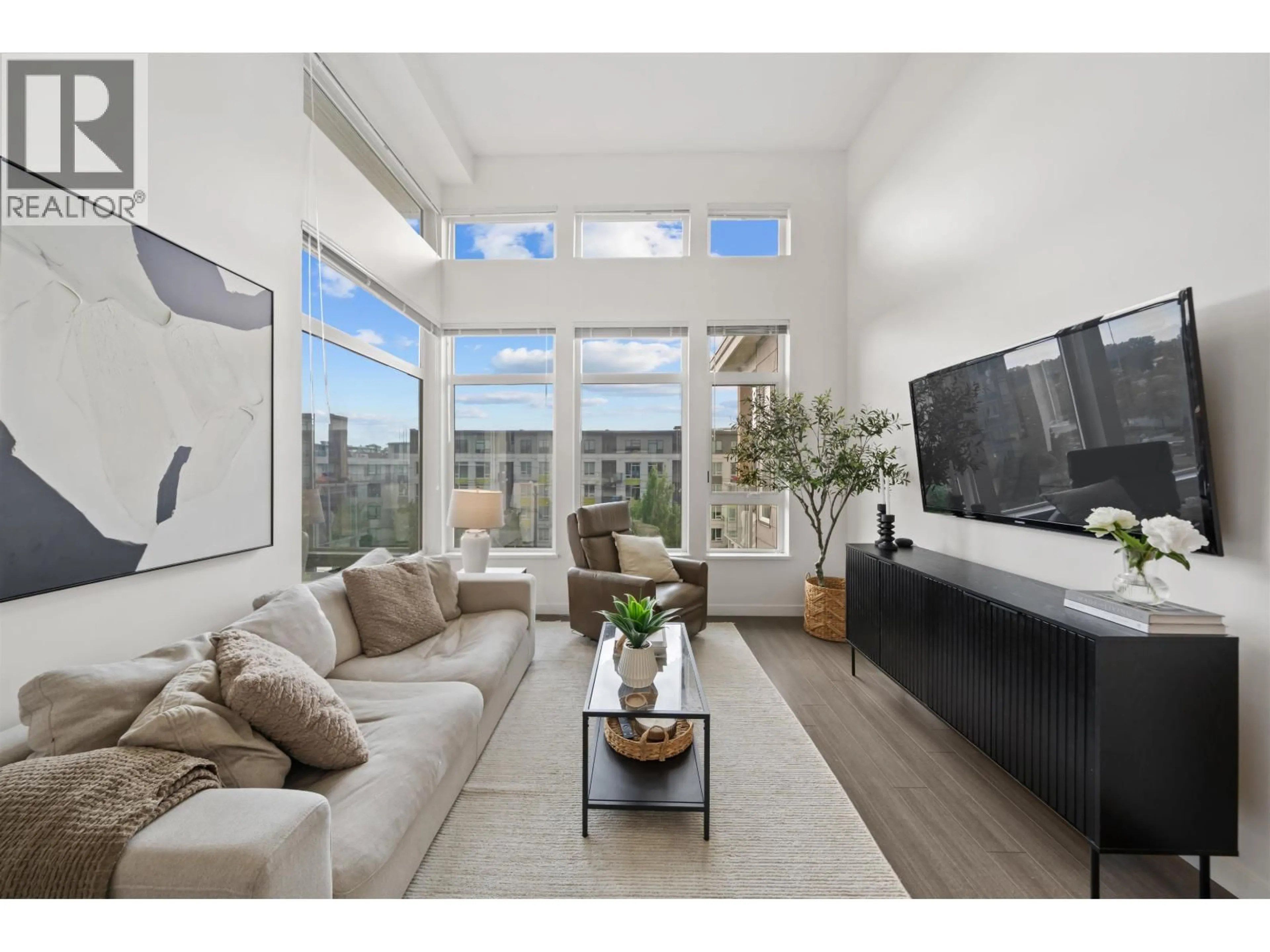 Unknown for 502 - 3263 PIERVIEW CRESCENT, Vancouver British Columbia V5S0C3