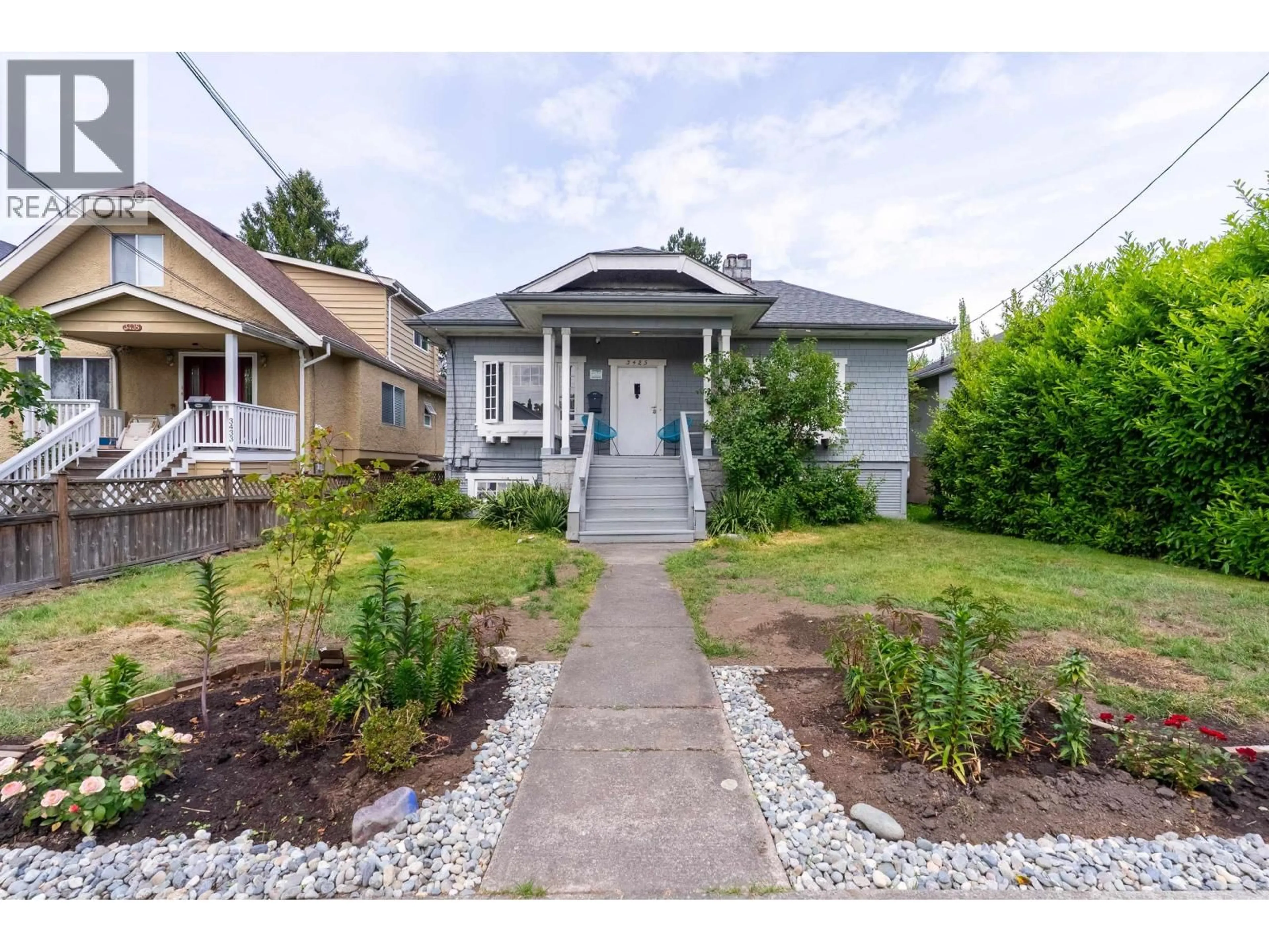 Unknown for 3425 8TH AVENUE, Vancouver British Columbia V6R1Y6