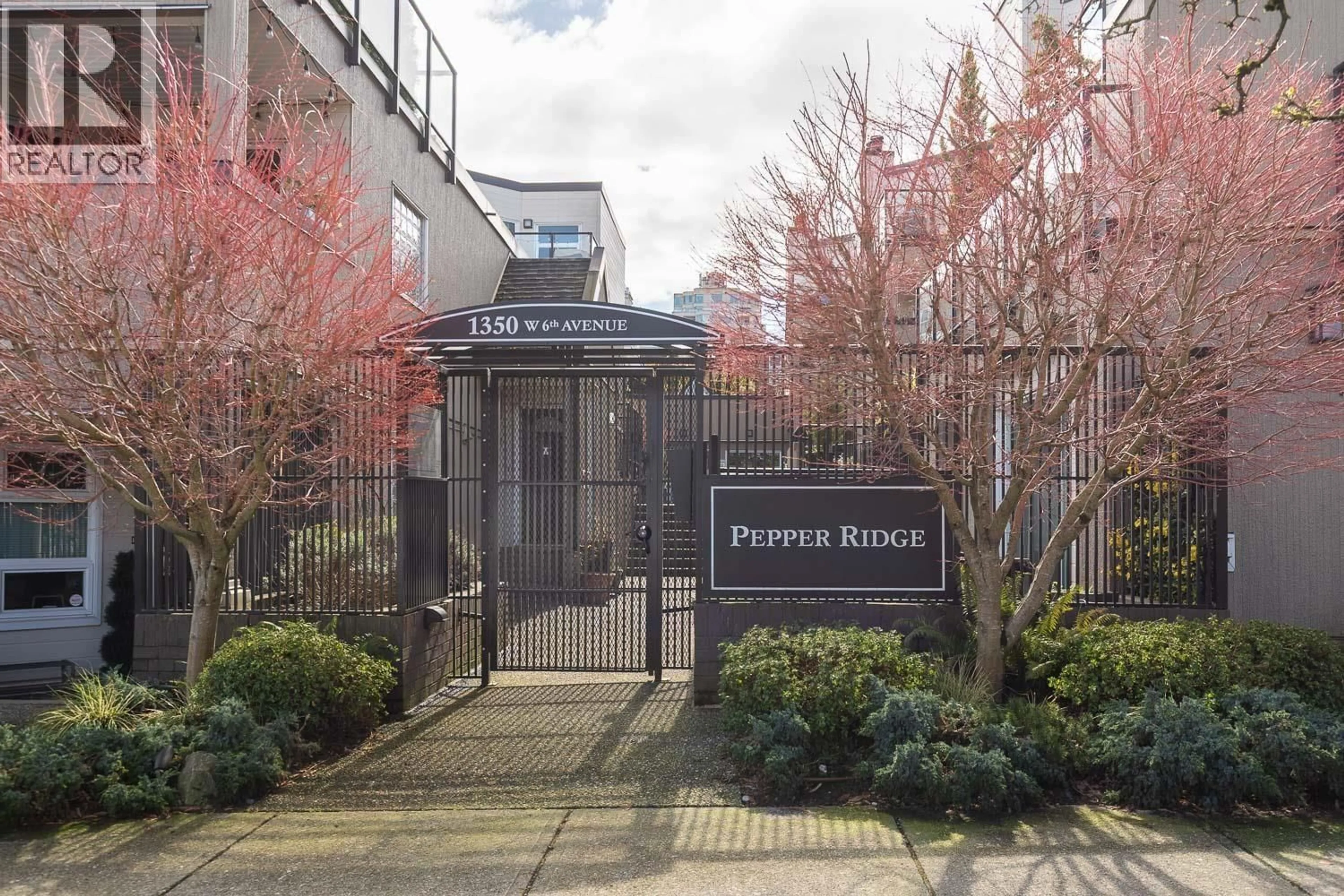 Unknown for 14 - 1350 6TH AVENUE, Vancouver British Columbia V6H1A7