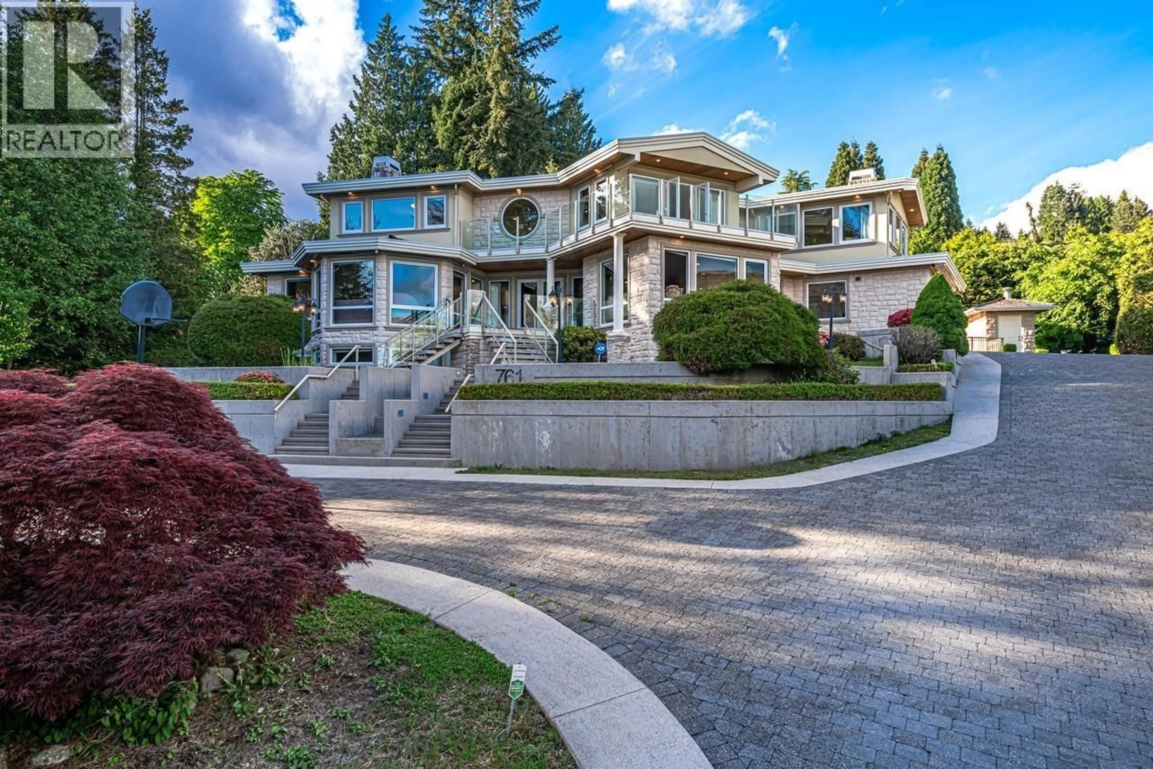 Unknown for 761 EYREMOUNT DRIVE, West Vancouver British Columbia V7S2A3