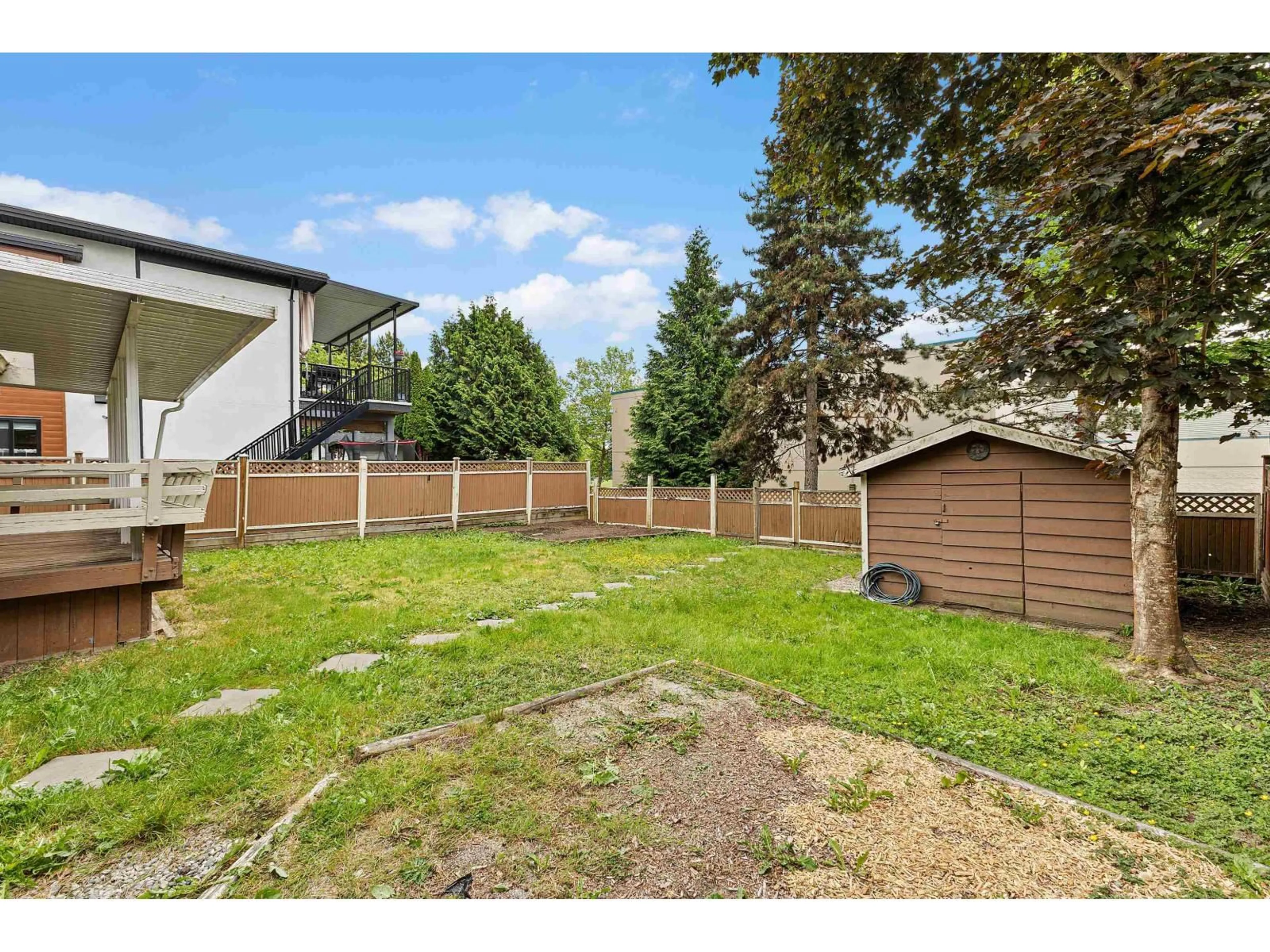 Unknown for 14518 85A AVENUE, Surrey British Columbia V3S5T6