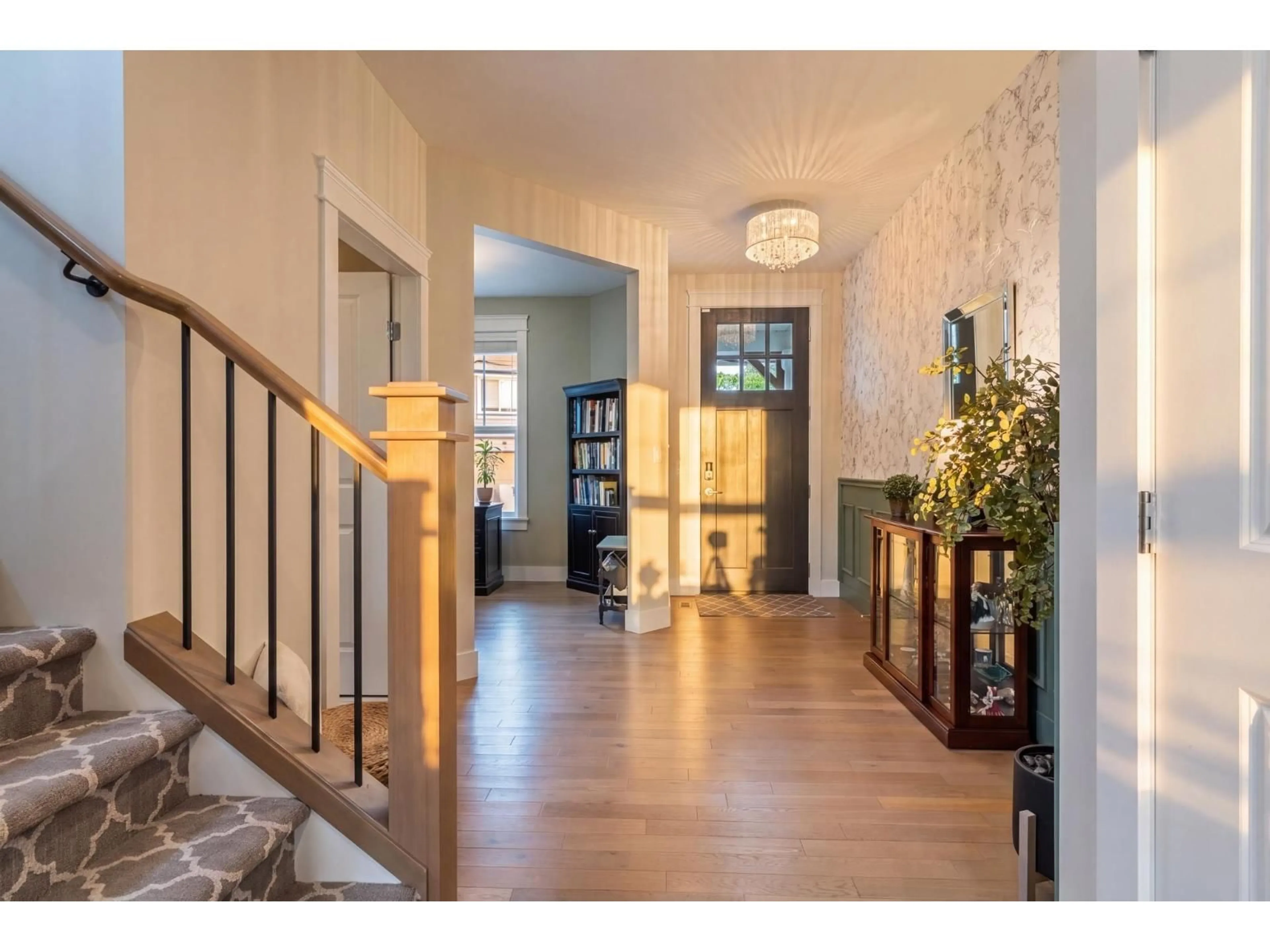 Indoor entryway for 33 - 7891 211 STREET, Langley British Columbia V2Y0L5