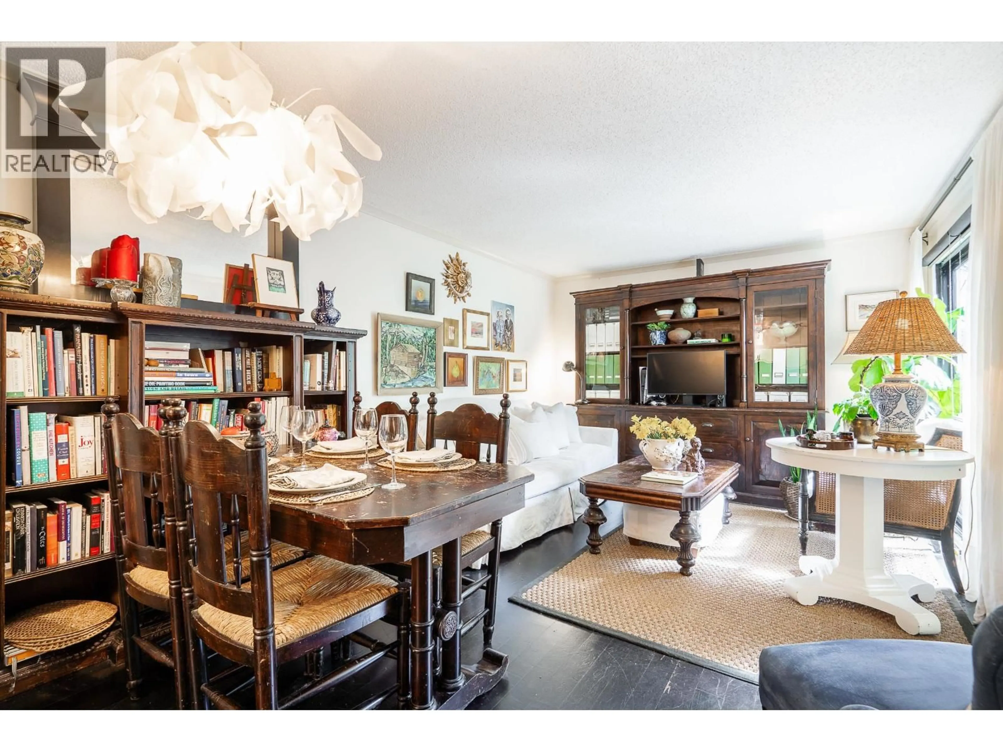 Dining room, wood/laminate floor for 2 - 303 AFTON LANE, Port Moody British Columbia V3H3V8