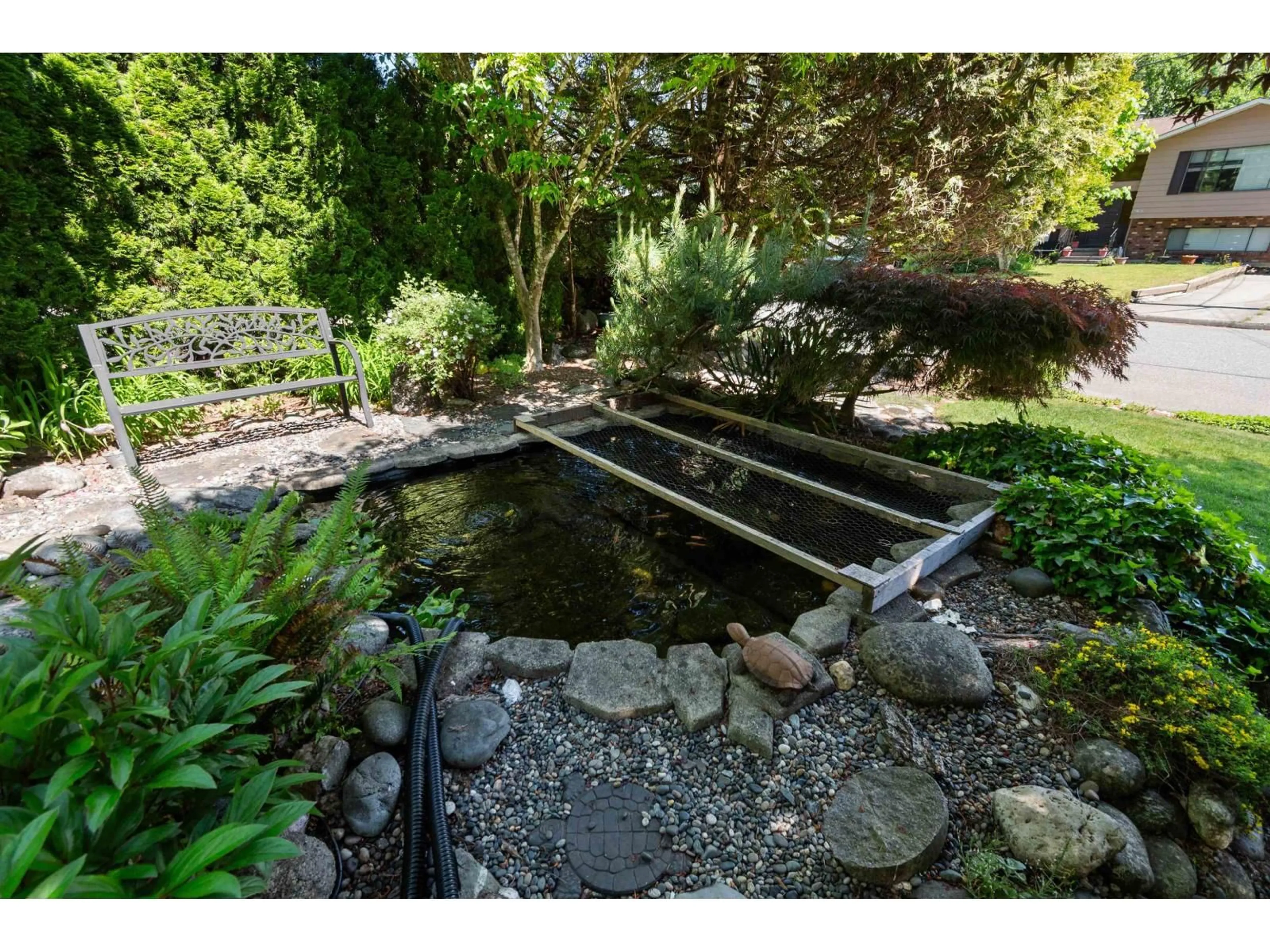 Patio, water/lake/river/ocean view for 21035 SWALLOW PLACE, Hope British Columbia V0X1L1