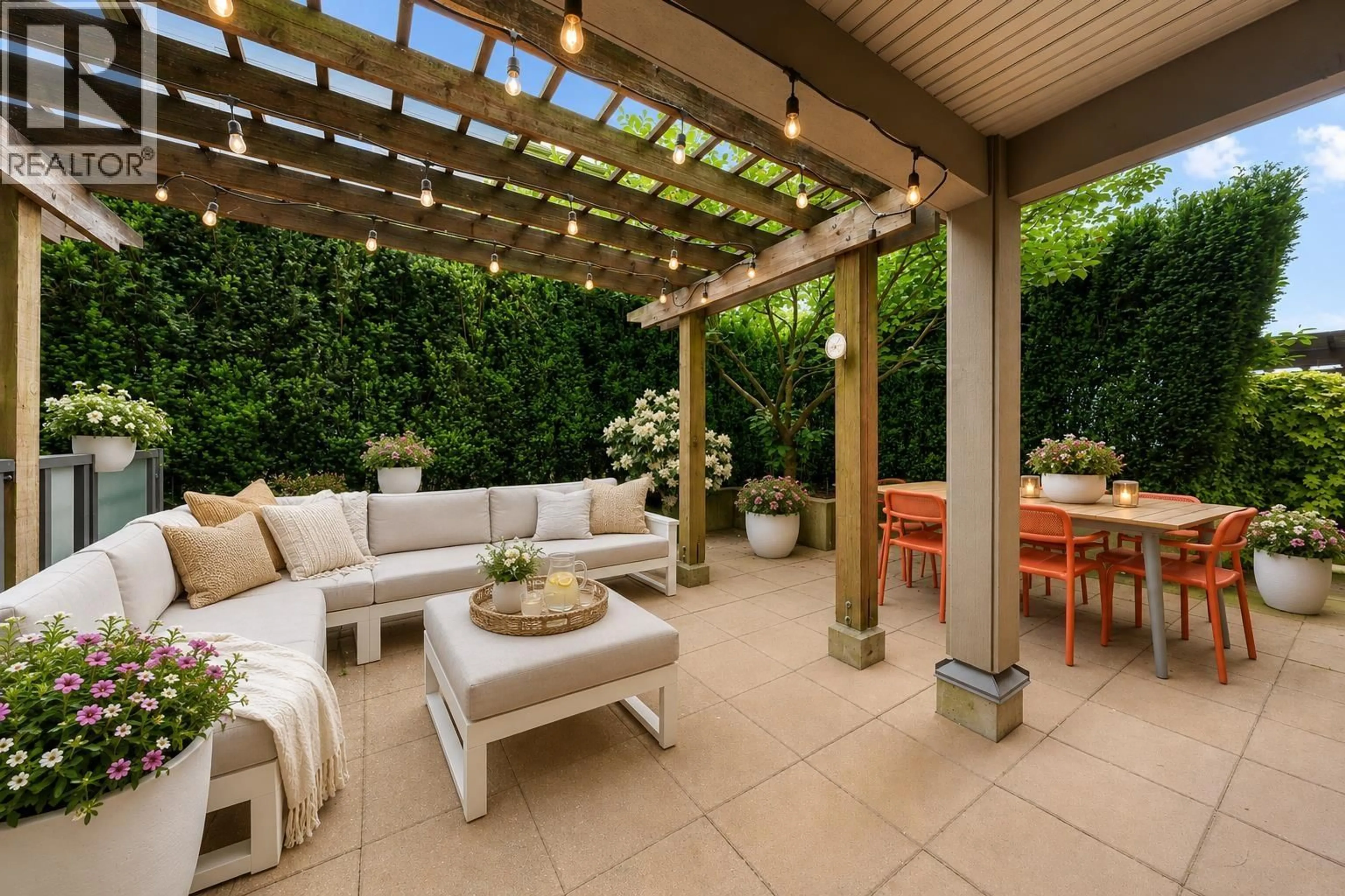 Patio, street for 203 - 1677 LLOYD AVENUE, North Vancouver British Columbia V7P0A9