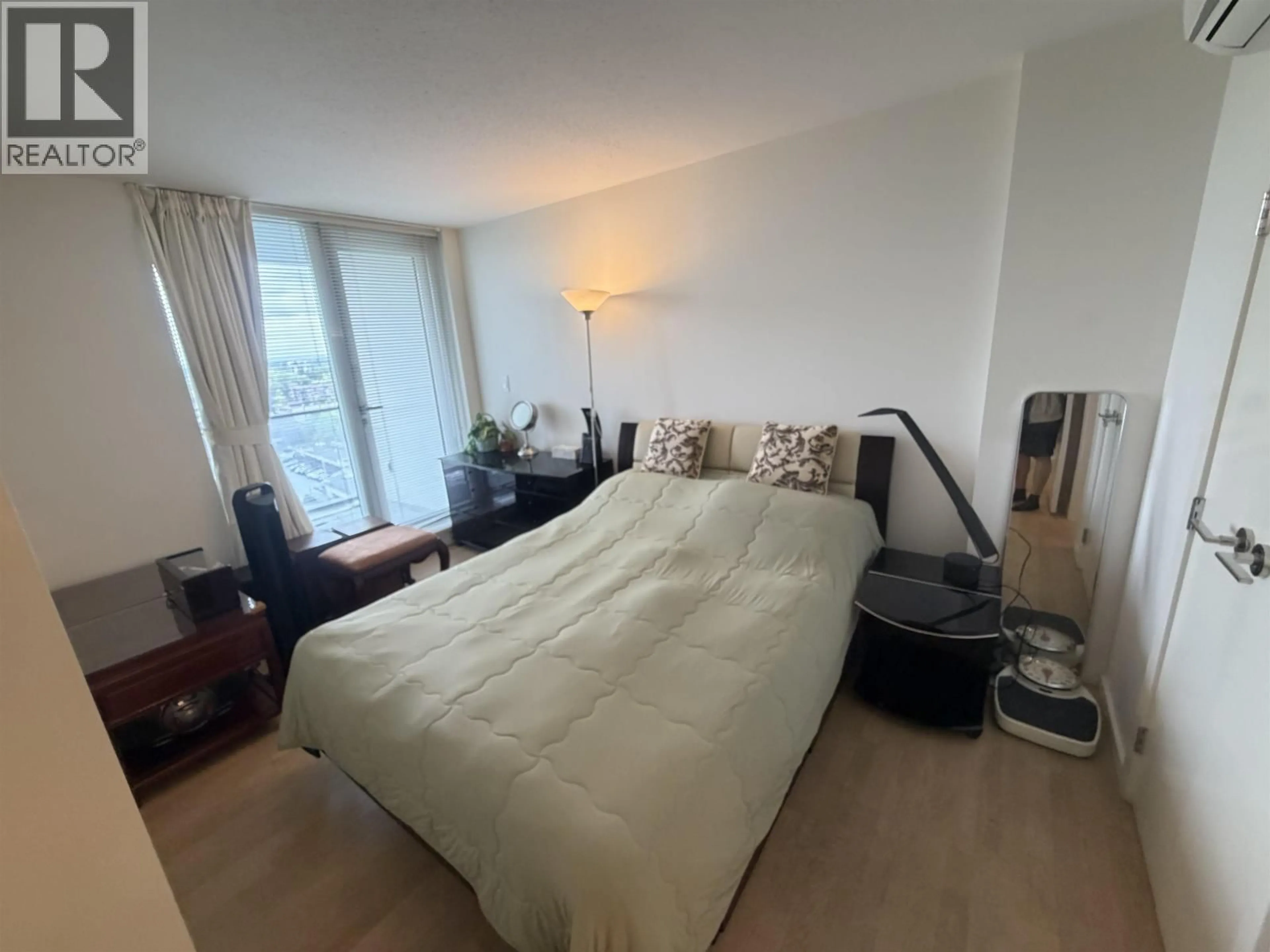 A pic of a room for 1607 - 7988 ACKROYD ROAD, Richmond British Columbia V6X0K6
