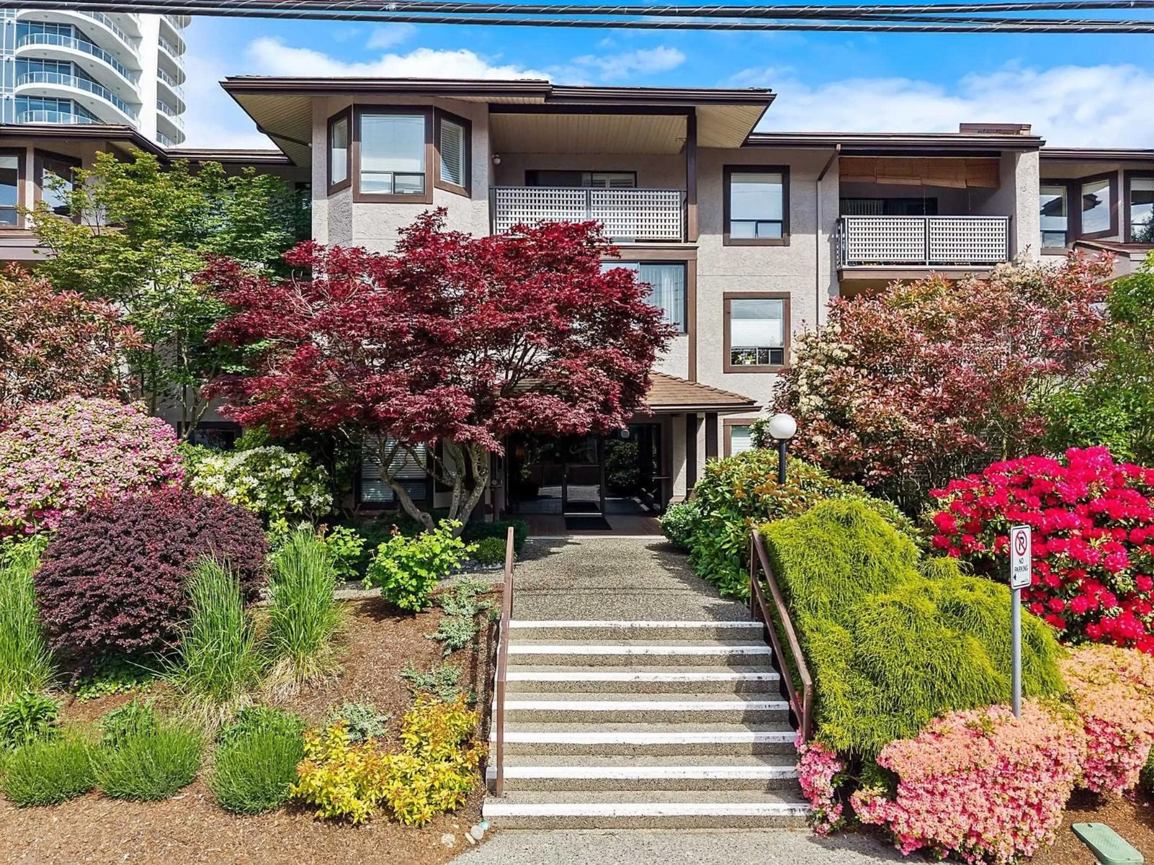 Unknown for 105 - 1460 MARTIN STREET, White Rock British Columbia V4B3W7