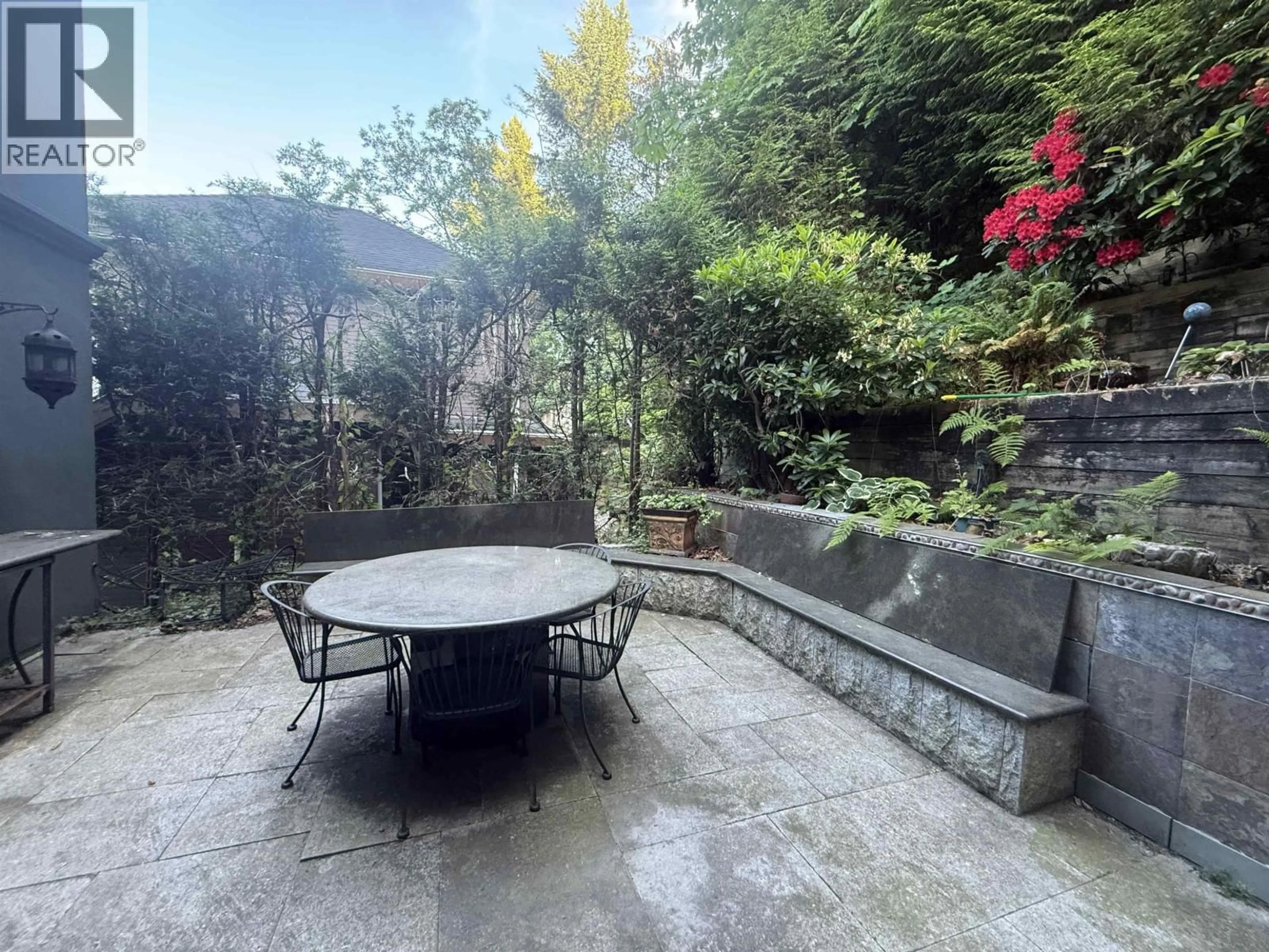 Patio, street for 19 BURRARD CRESCENT, Port Moody British Columbia V3H4V8