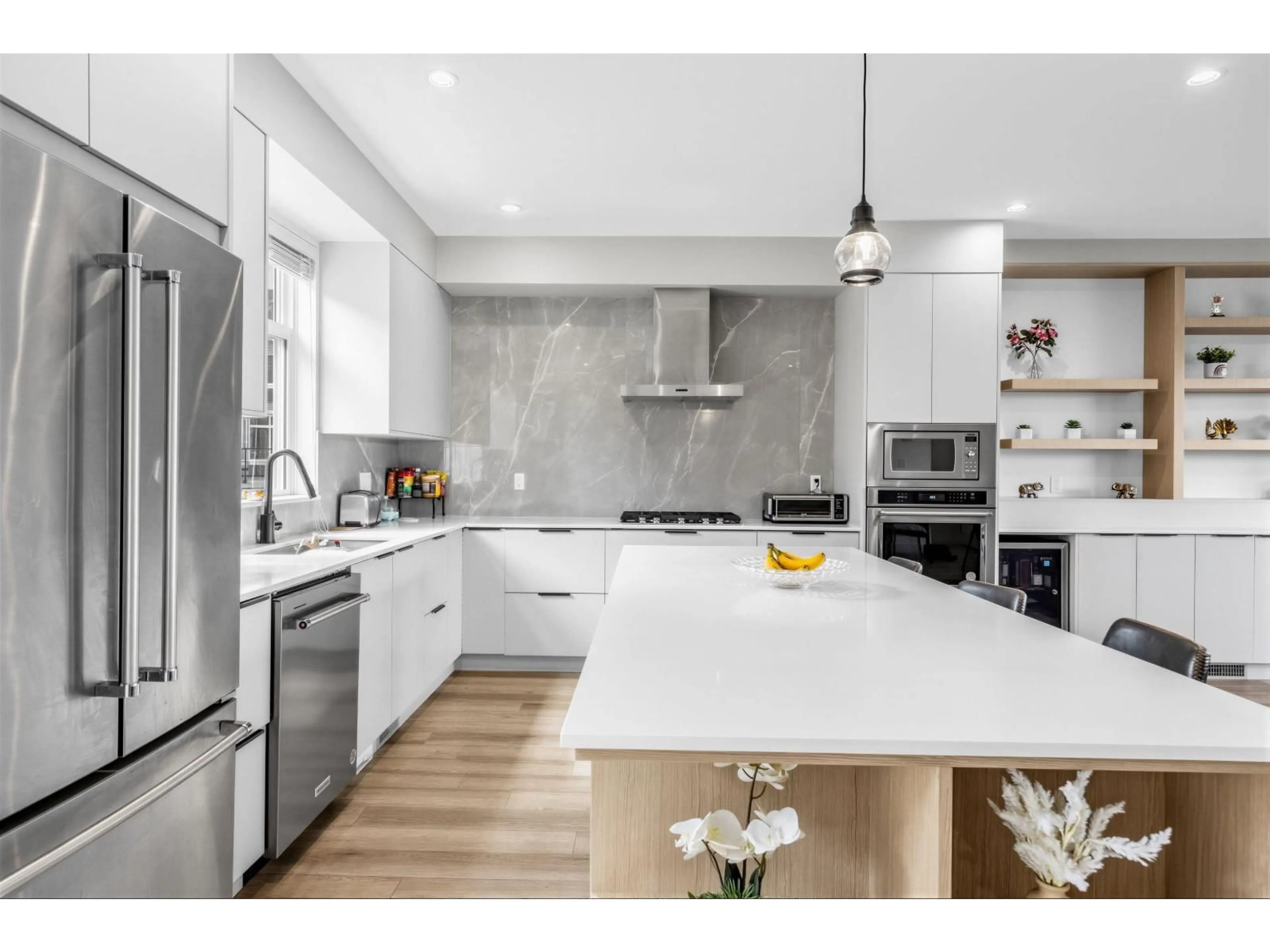 Unknown for 33 - 10488 124 STREET, Surrey British Columbia V3V0E9