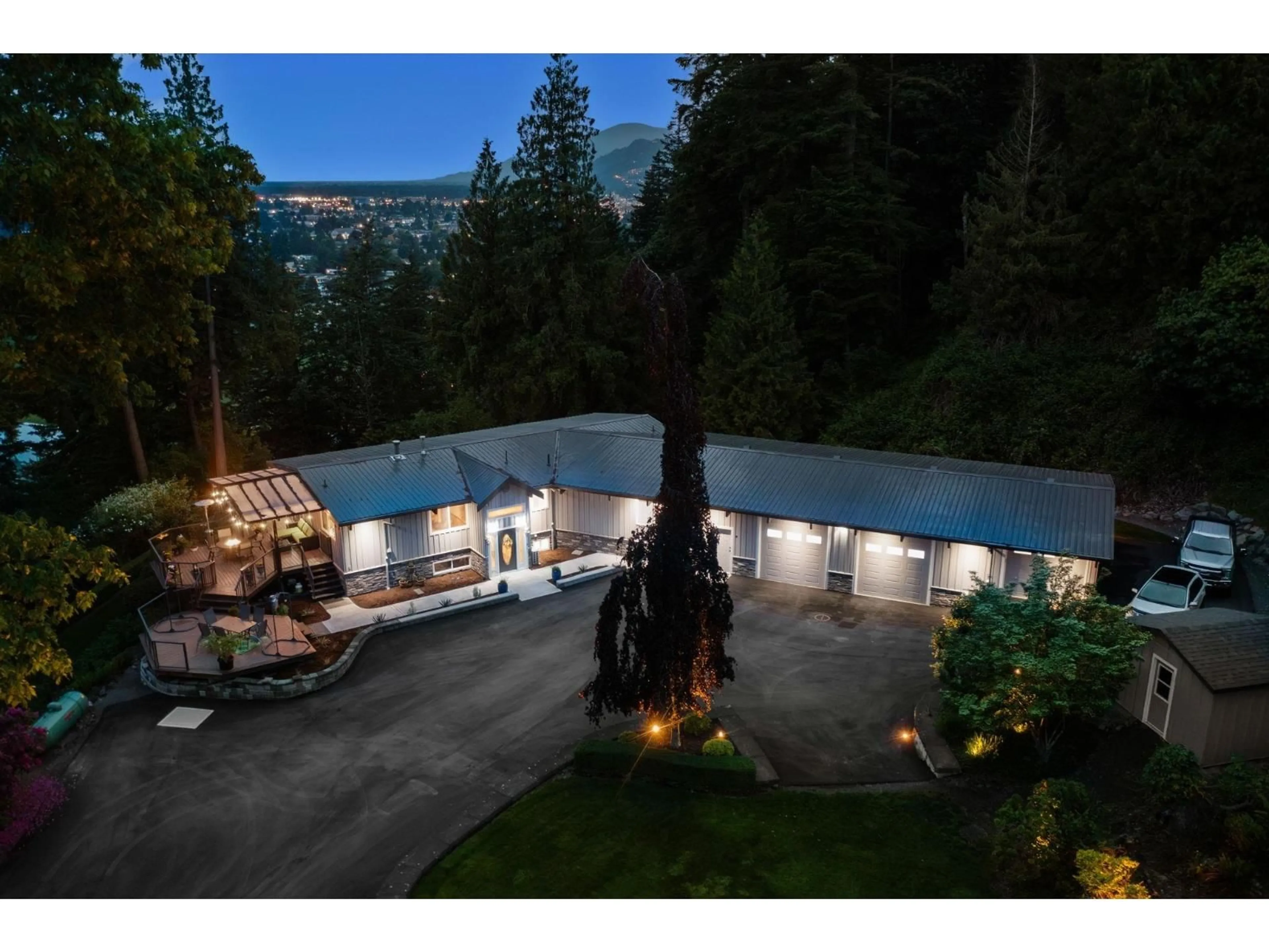 A pic from outside/outdoor area/front of a property/back of a property/a pic from drone, mountain view for 47185 LATIMER ROAD, Chilliwack British Columbia V2P7M6